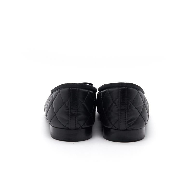 Chanel Black Quilted Suede CC Cap Toe Ballet Flats Handbag