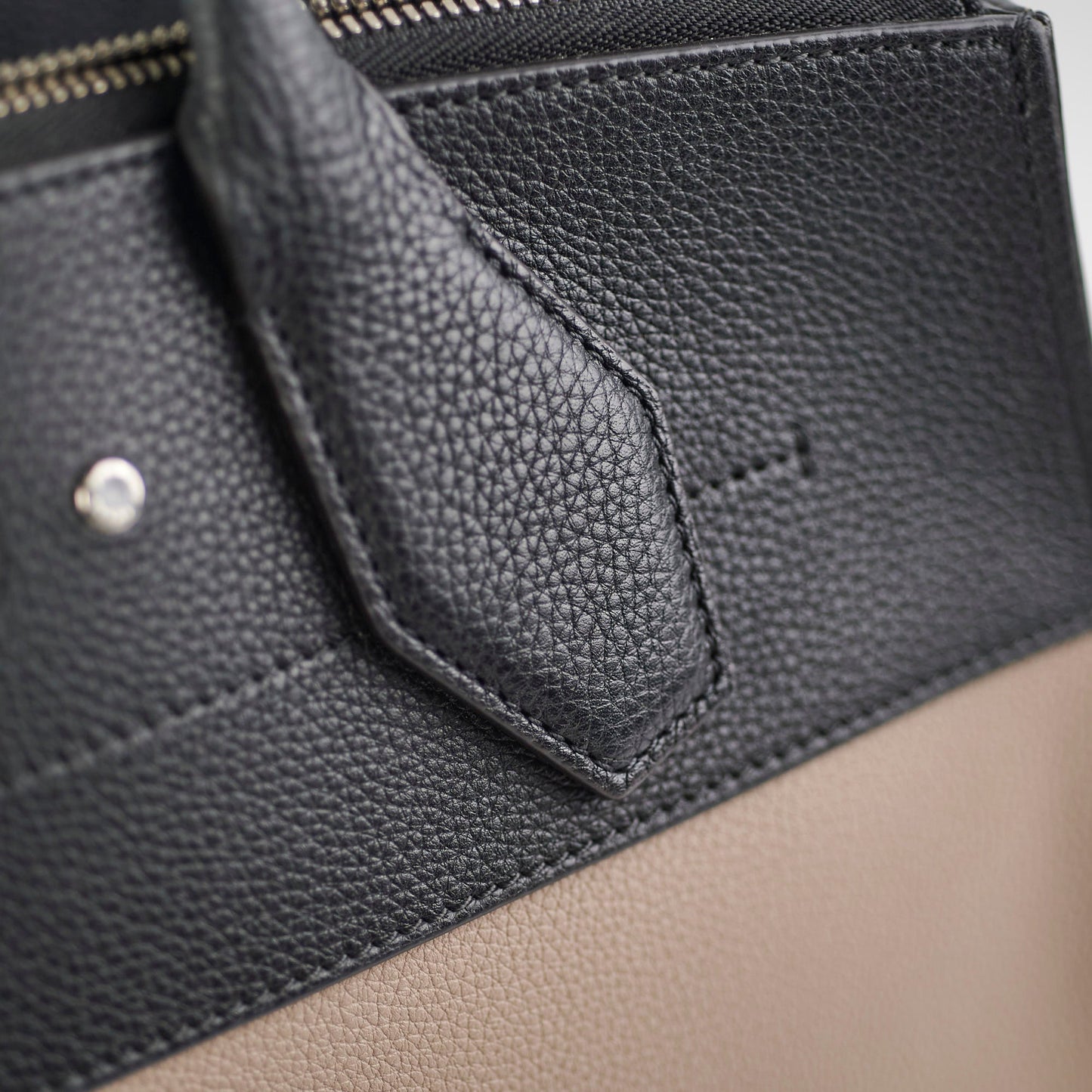 Louis Vuitton City Steamer MM Black/Sand