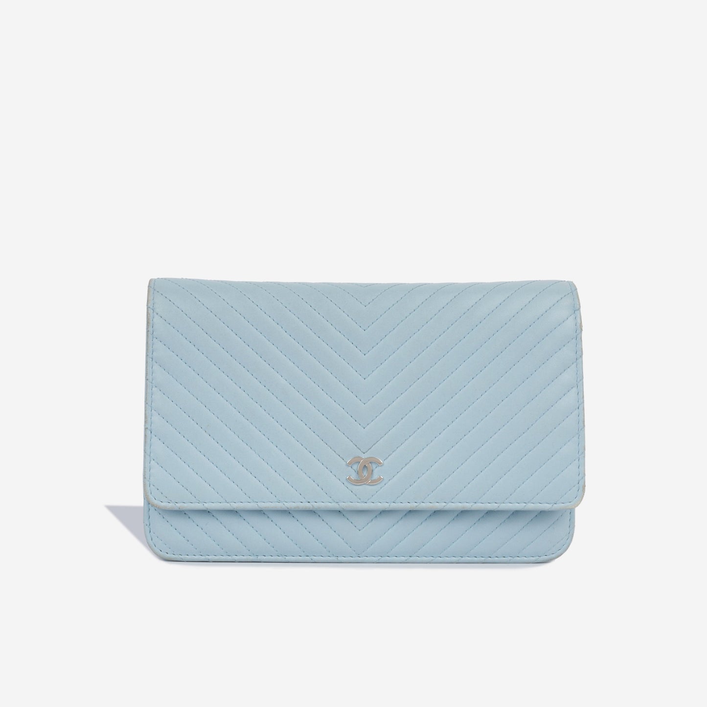 Chanel Classic Wallet On Chain