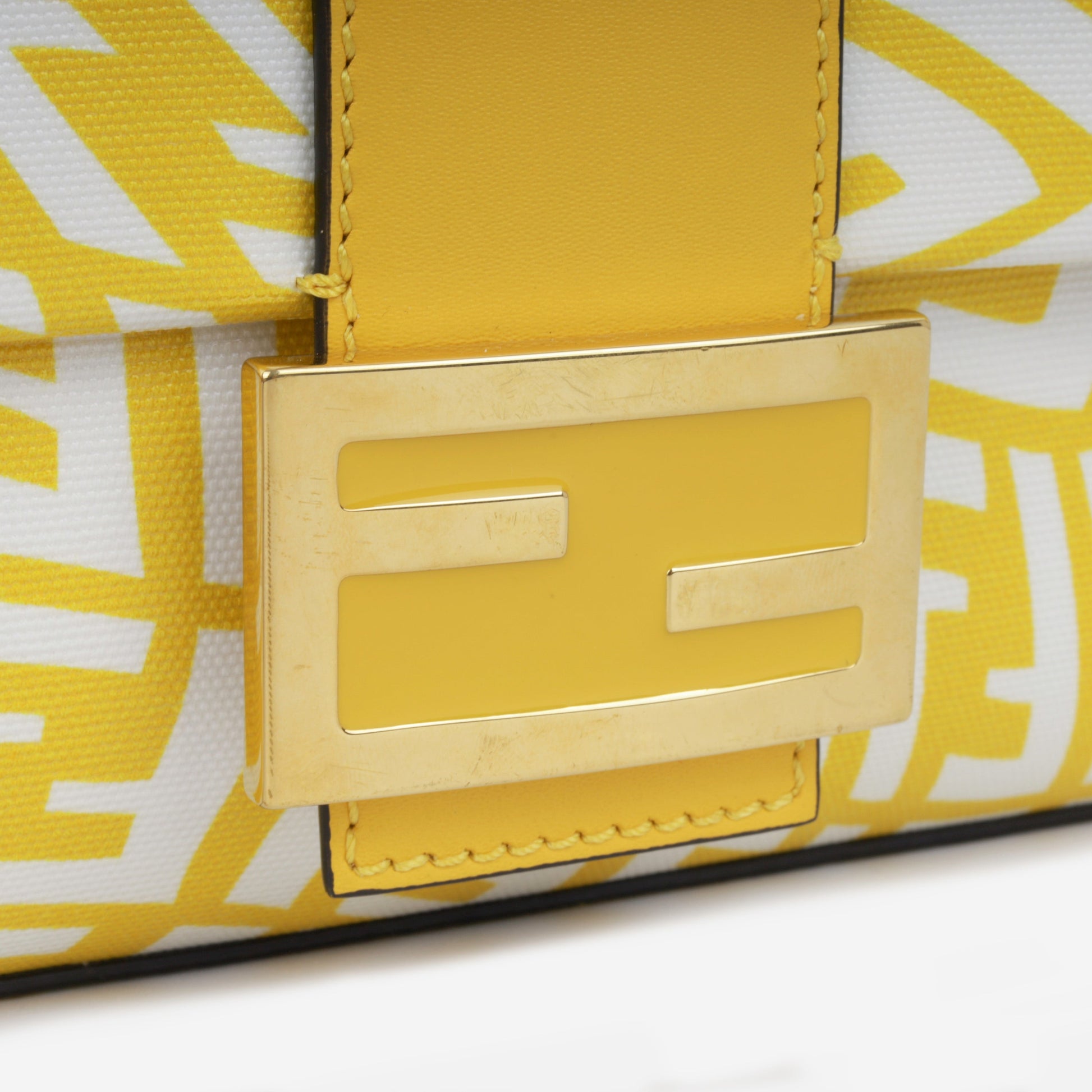 Fendi Baguette Shoulder Bag - Ewore Bags