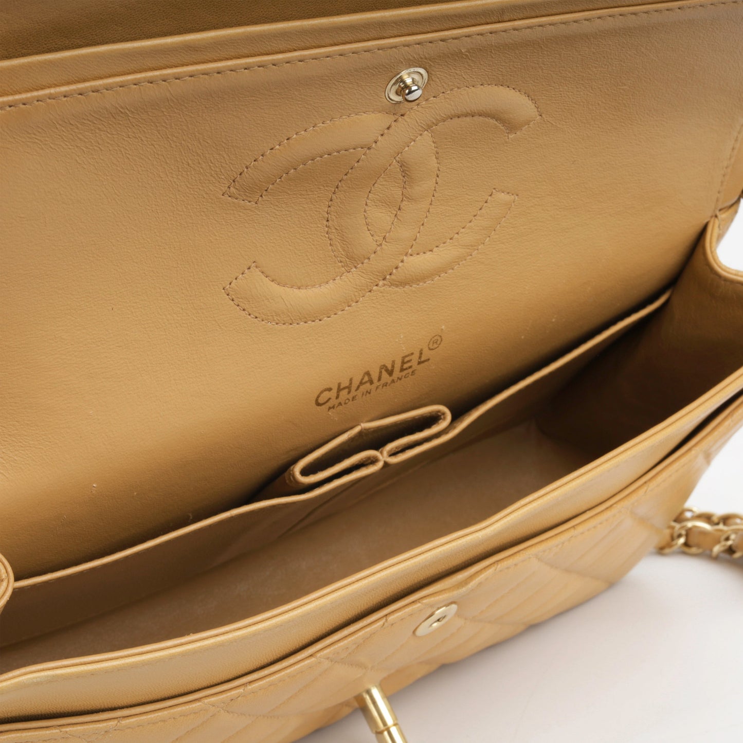 Chanel  Classic Flap Bag - Medium