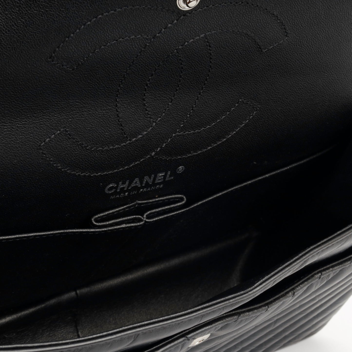 Chanel So Black Reissue 2.55 Handbag 226