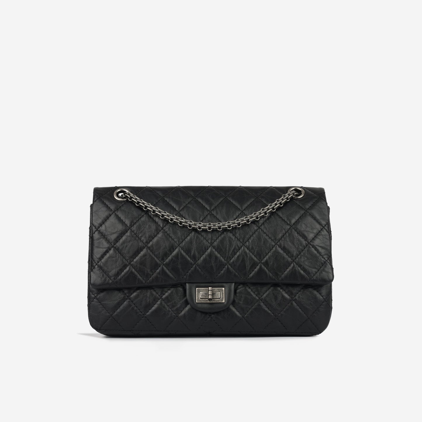 Chanel 2.55 Reissue 226
