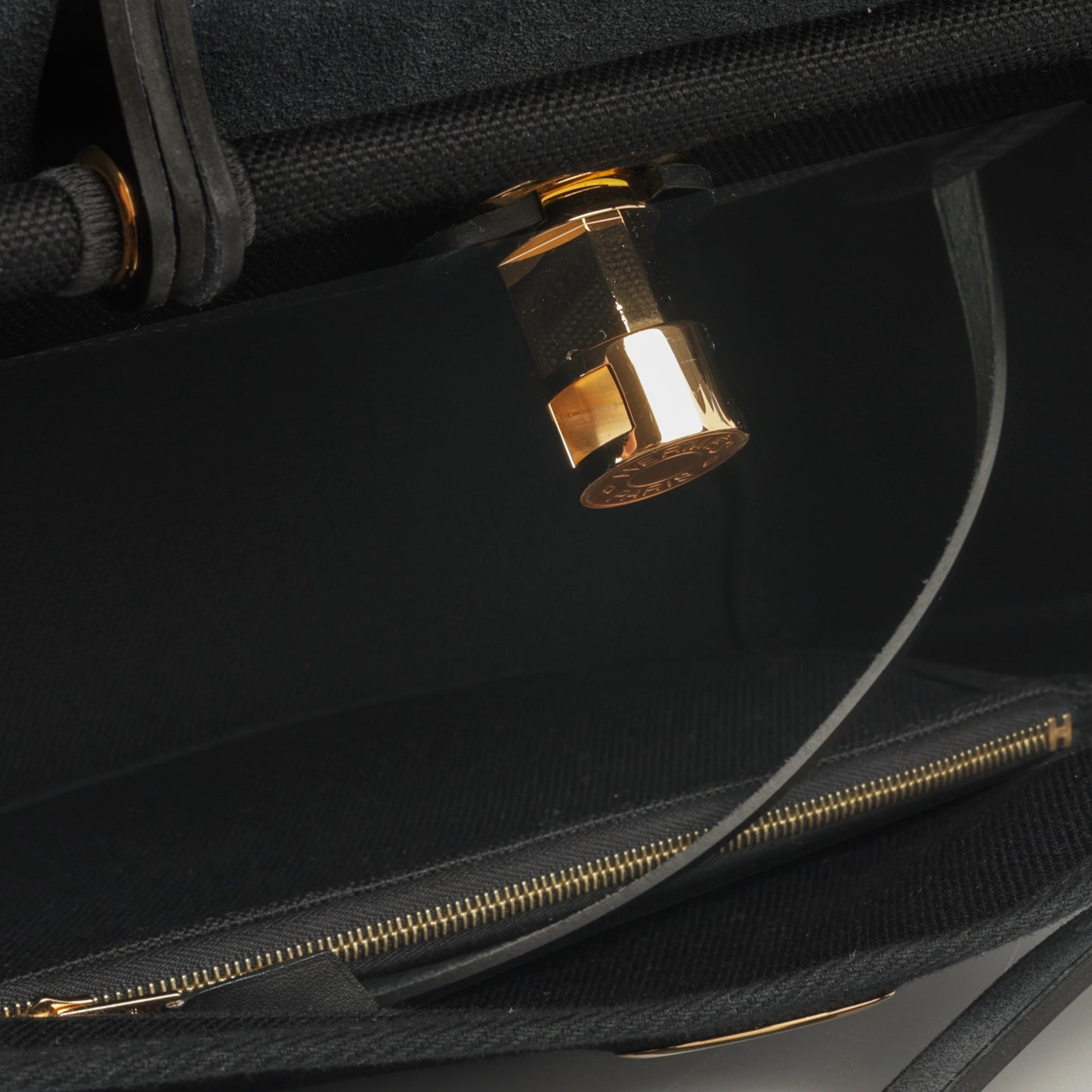 Hermès Hermes - Herbag 31 - Noir Canvas / Hunter GHW - Brand New