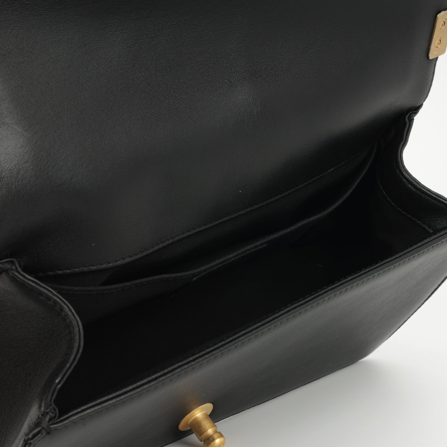 Chanel Boy Bag - Old Medium