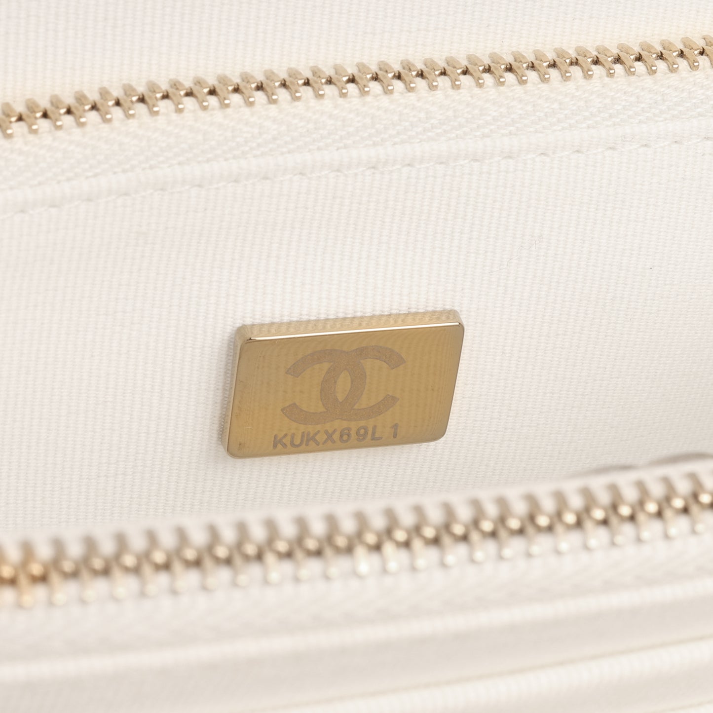 Chanel Handbag - EworeBags