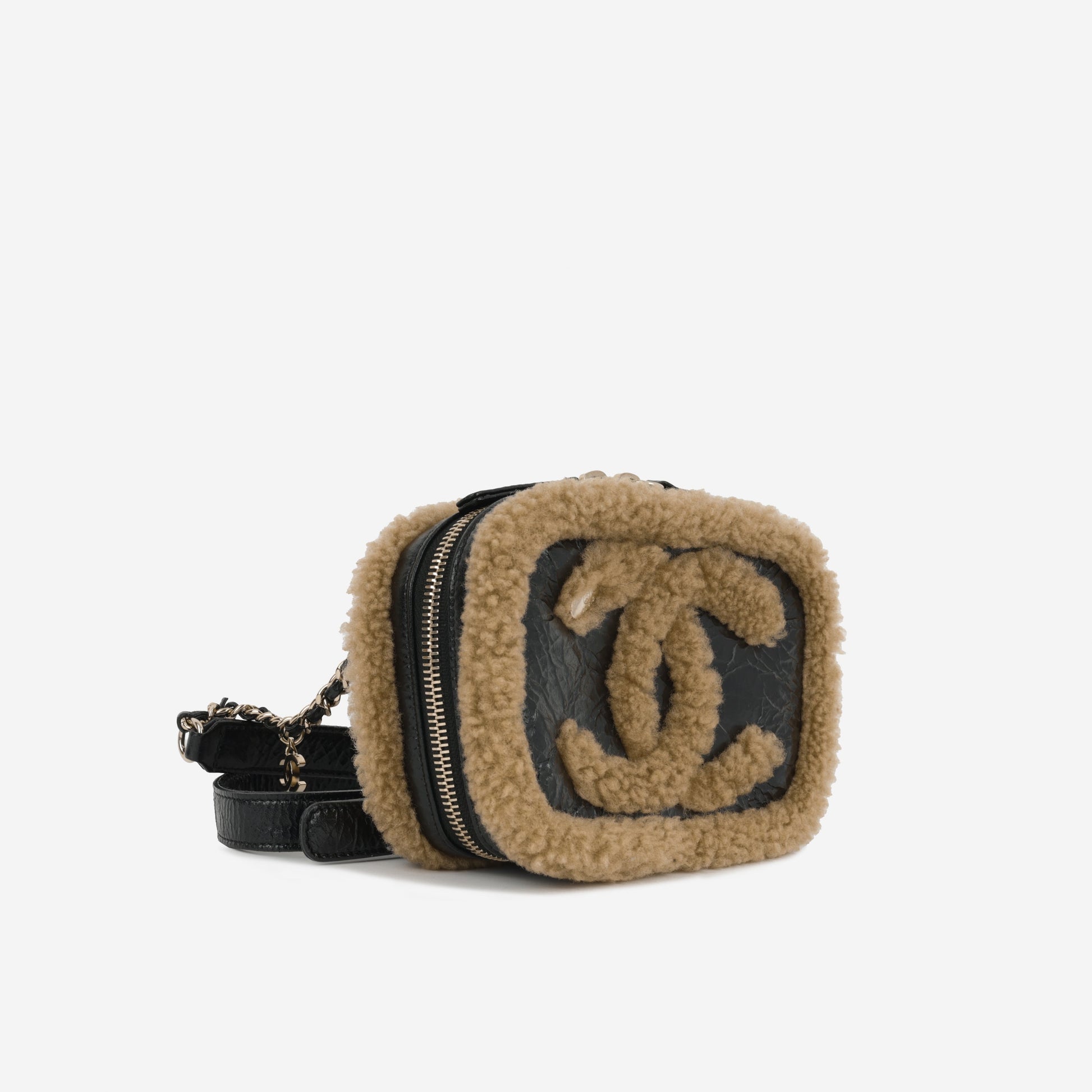 Chanel Handbag - EworeBags