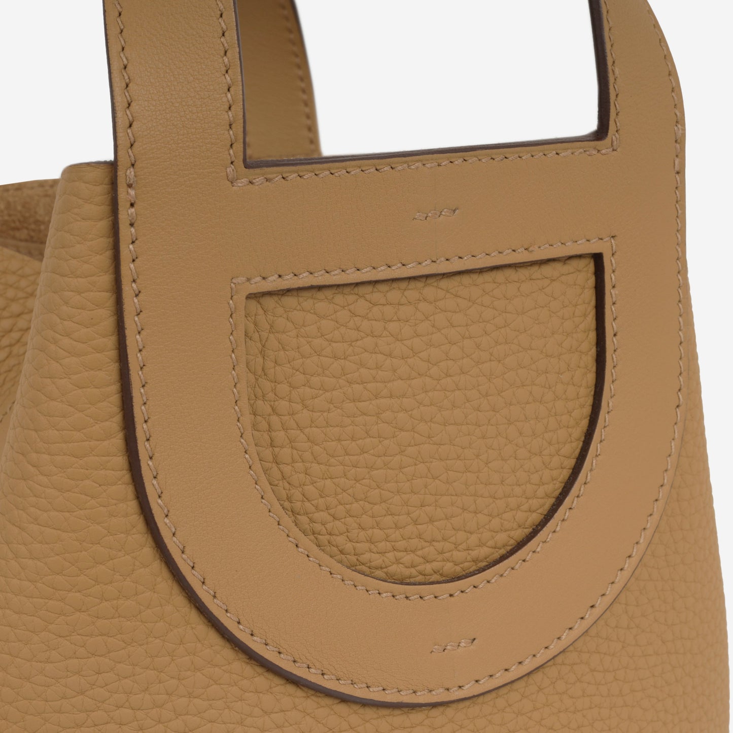 Hermès In-The-Loop Bag - Biscuit