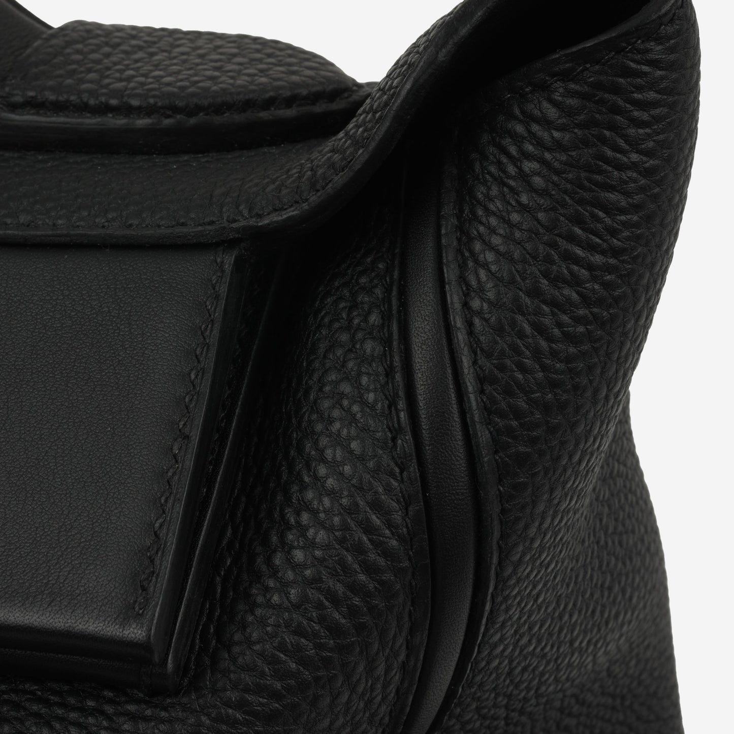 Hermés 24/24 35 - Black Togo / Swift Leather | Gold Hardware