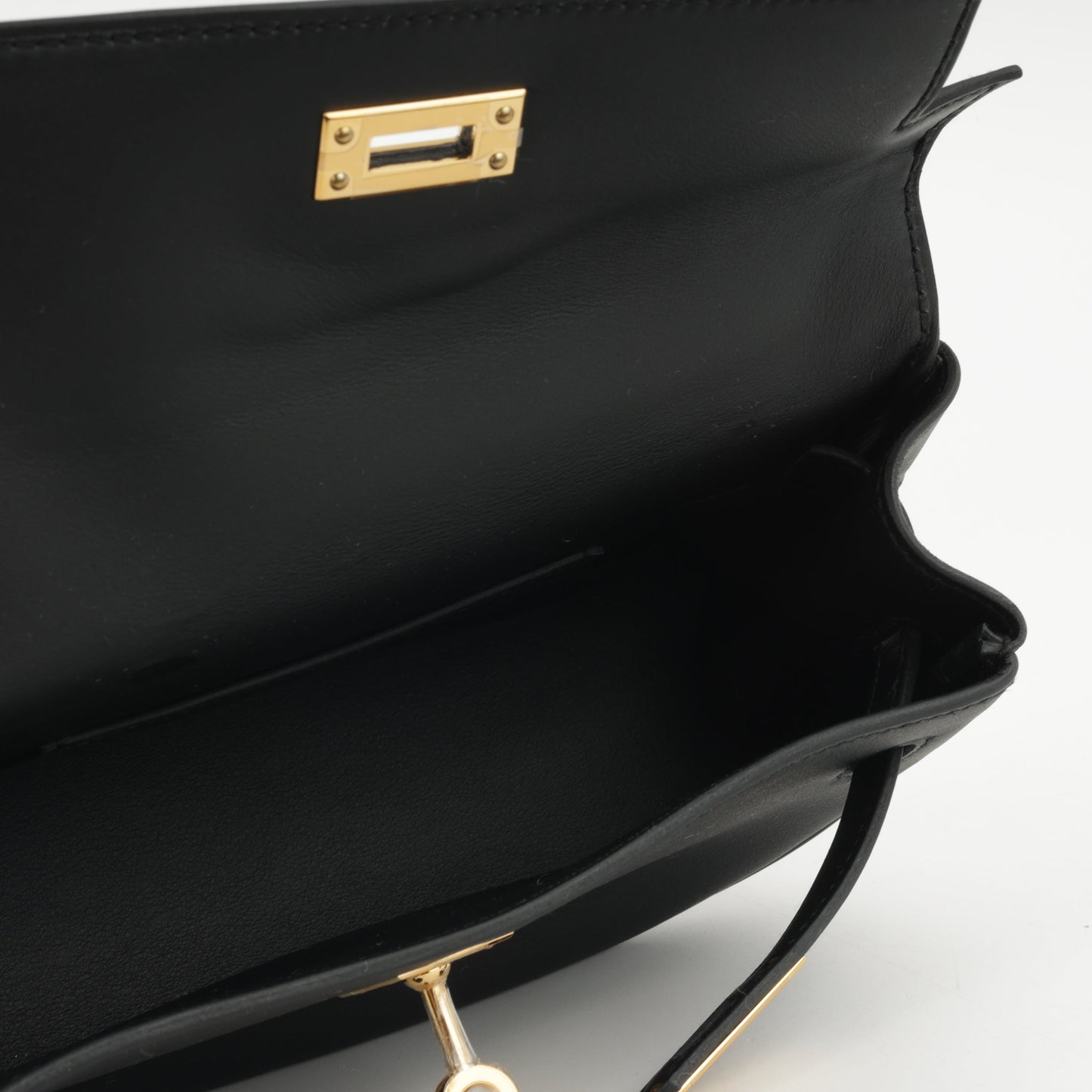 Hermès Kelly Moove - Black Swift | Gold Hardware