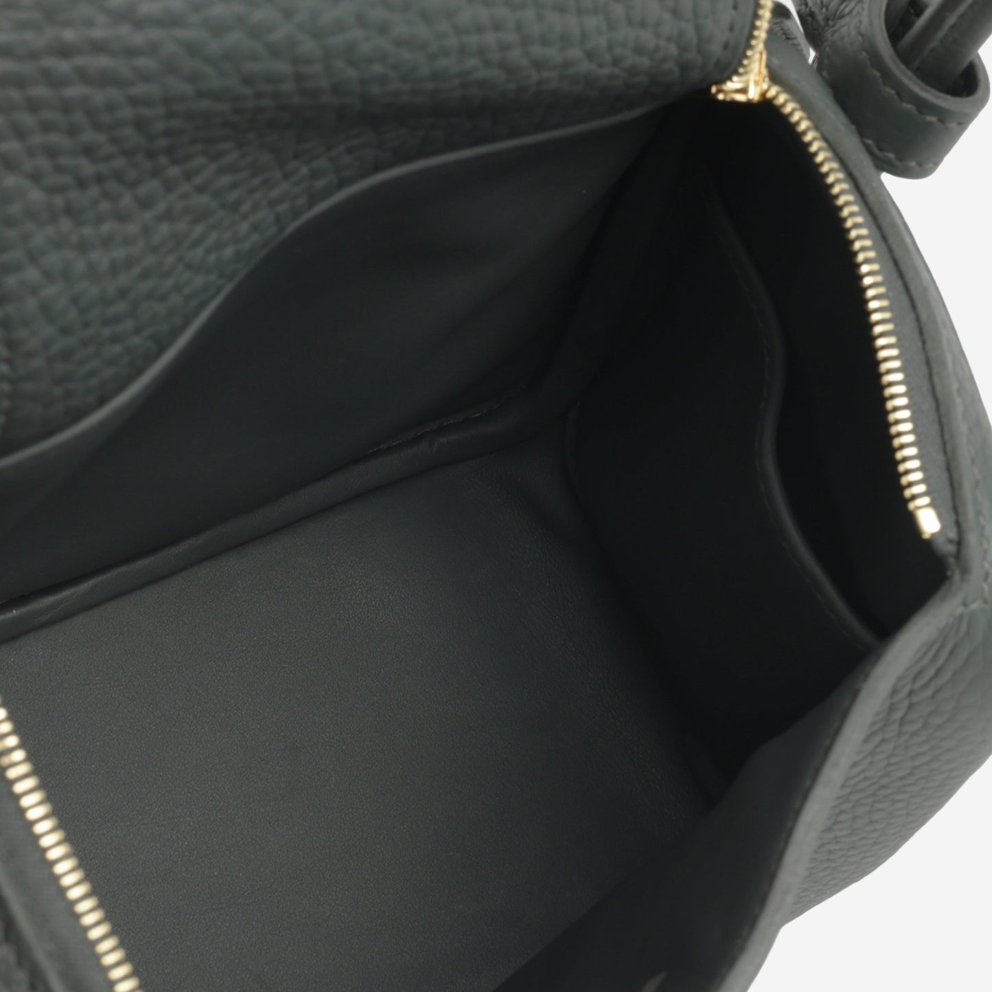 Hermès Mini Lindy - Vert Mangrove Clemence | Gold Hardware