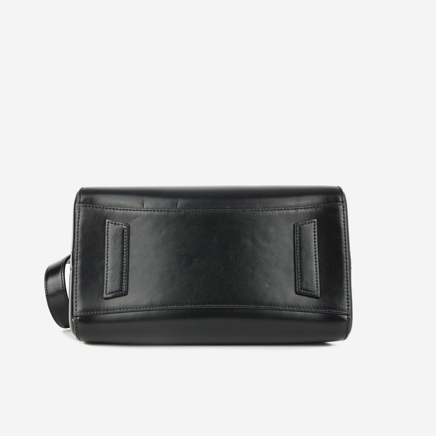 Givenchy Givenchy Medium Antigona - Black Calfskin | Silver Hardware