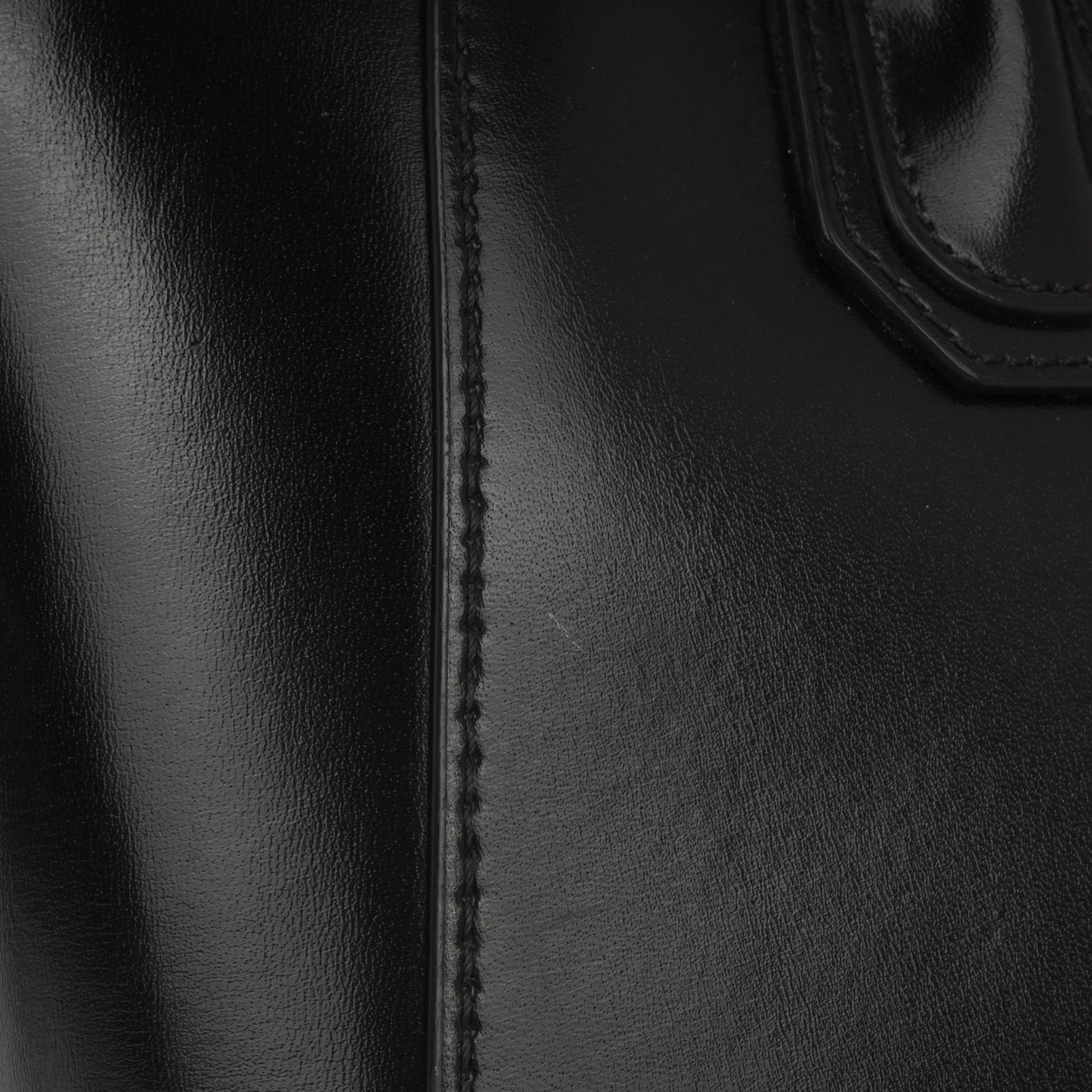 Givenchy Givenchy Medium Antigona - Black Calfskin | Silver Hardware