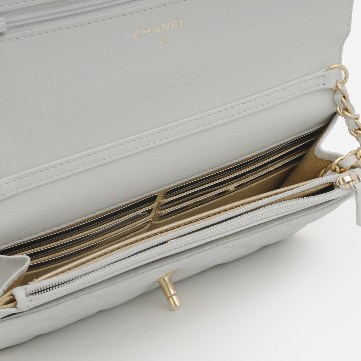 Chanel Chanel Pearl Crush Wallet On Chain - Grey Lambskin | Gold Hardware