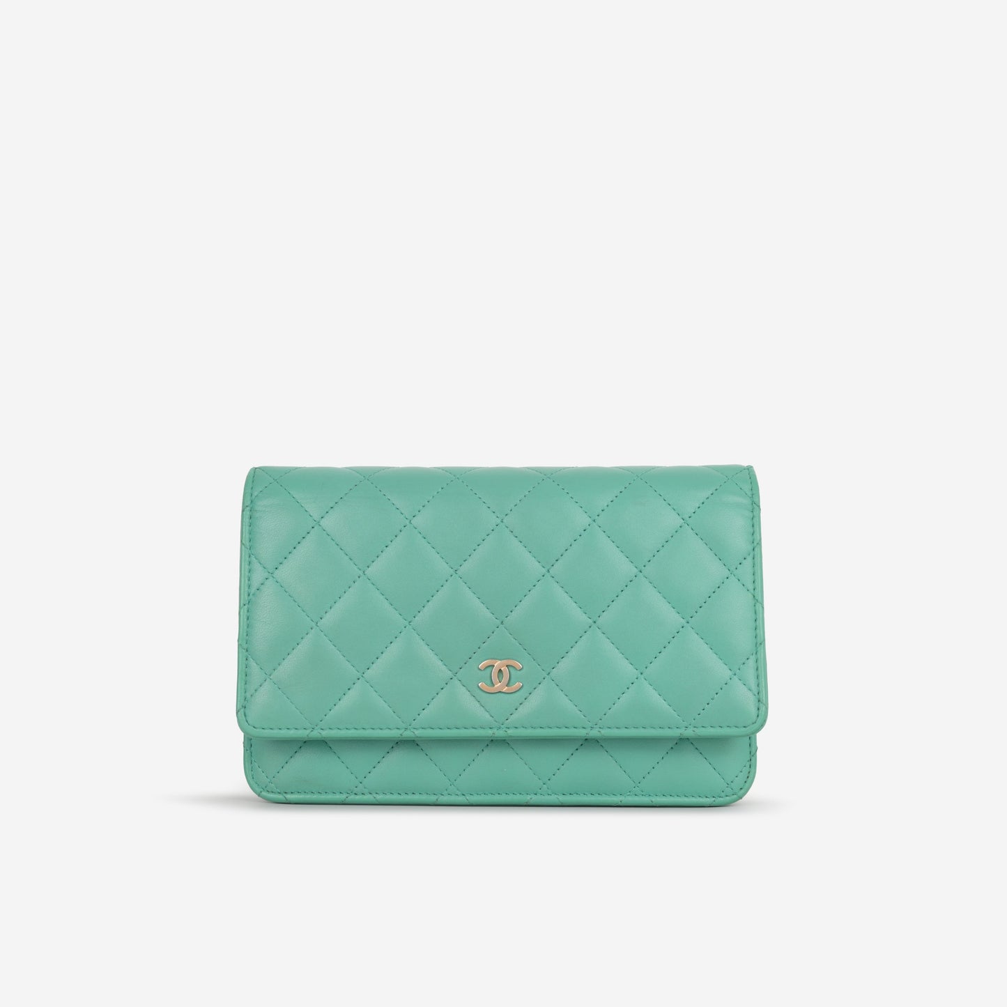 Classic Wallet on Chain - Teal Lambskin | Champagne Gold Hardware