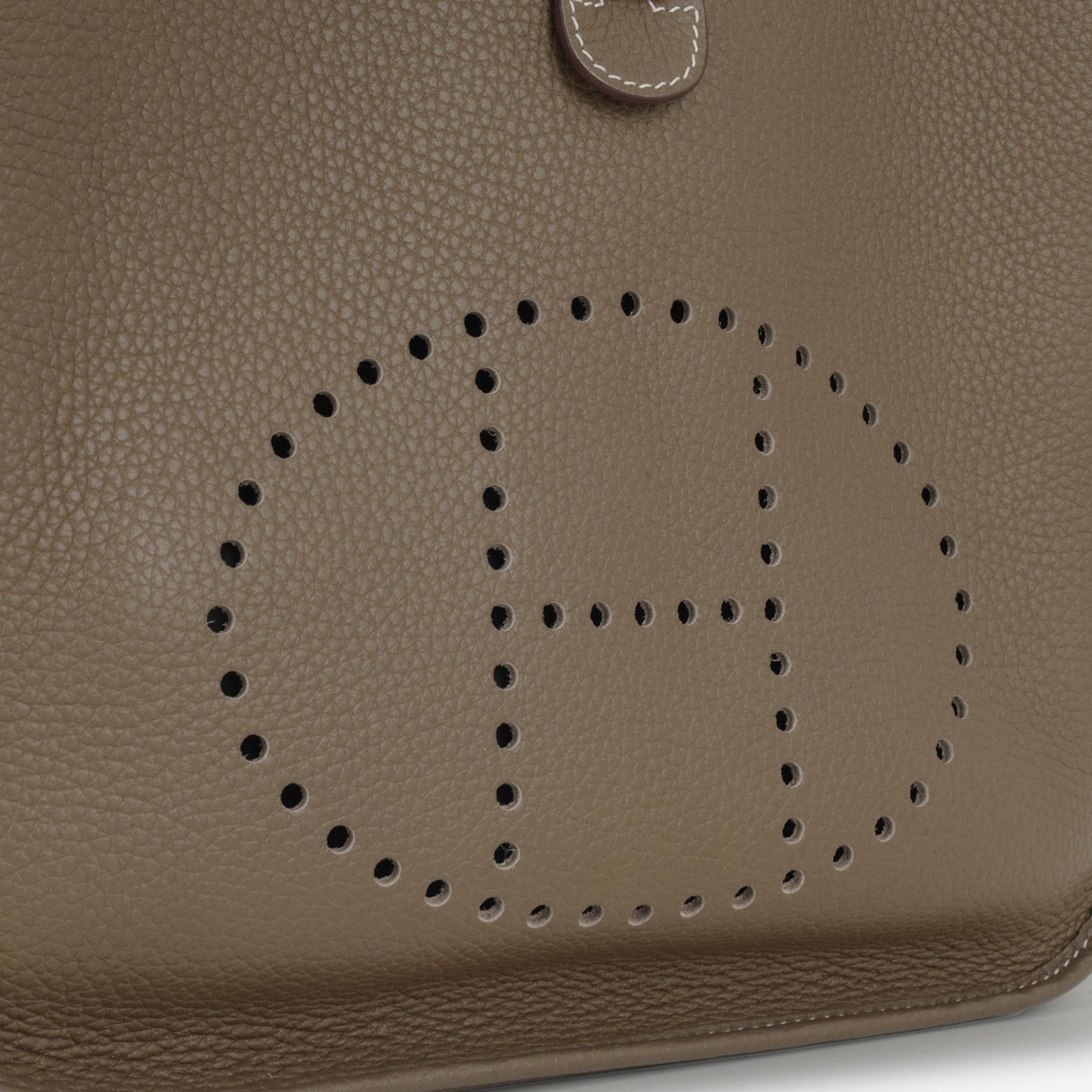 Hermès Evelyne PM - Etoupe Clemence | Gold Hardware
