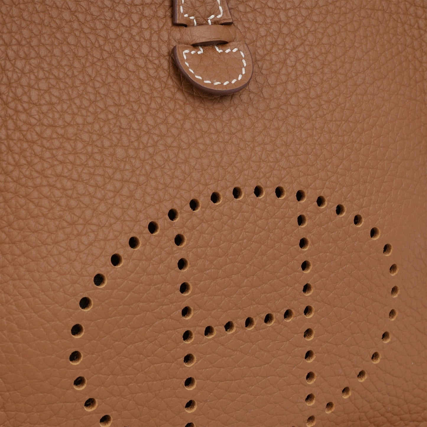 Hermès Hermès Mini Evelyne 16 - Gold Clemence | Gold Hardware