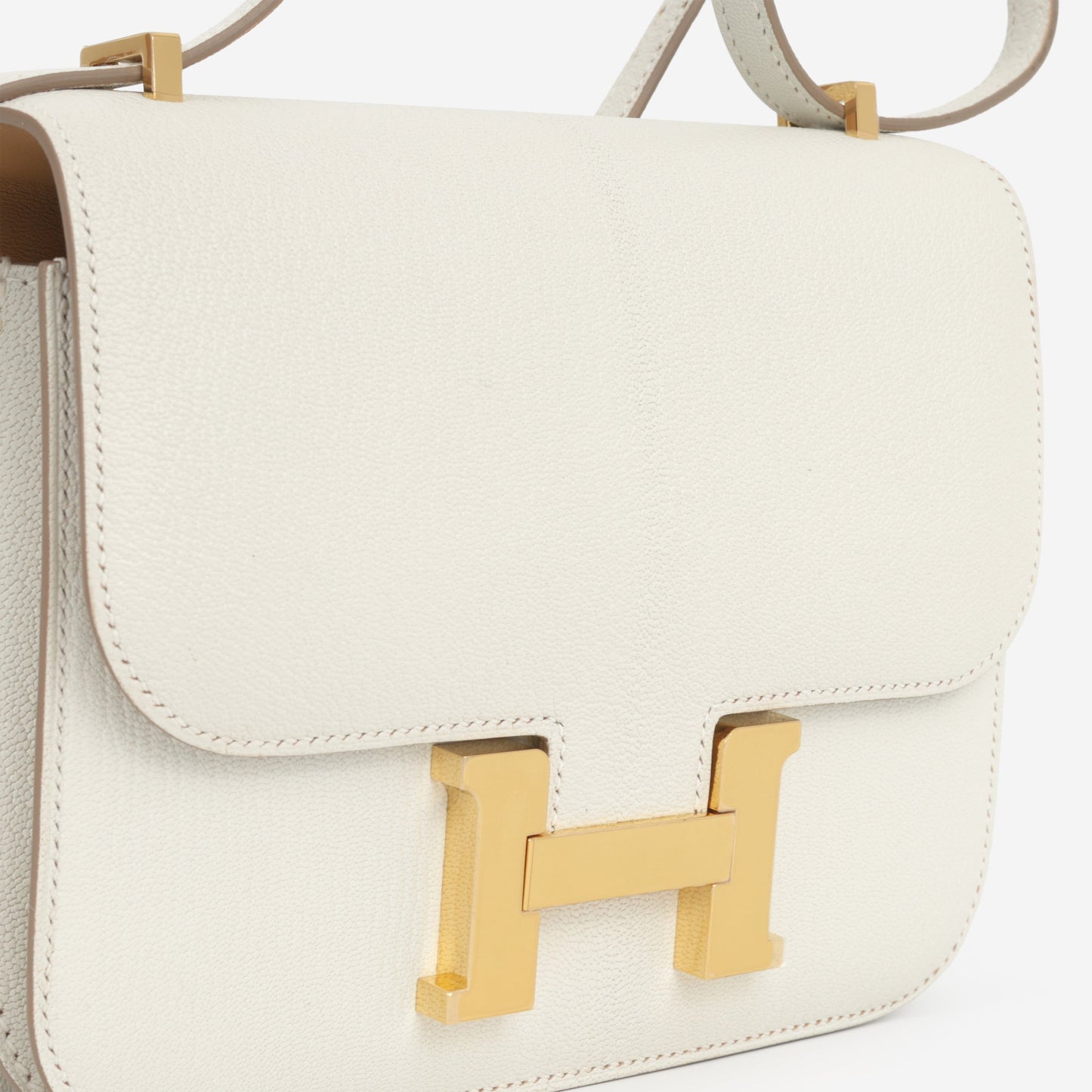 Hermès Verso Constance 18 - Mushroom Chevre Mysore / Biscuit Interior | Gold Hardware