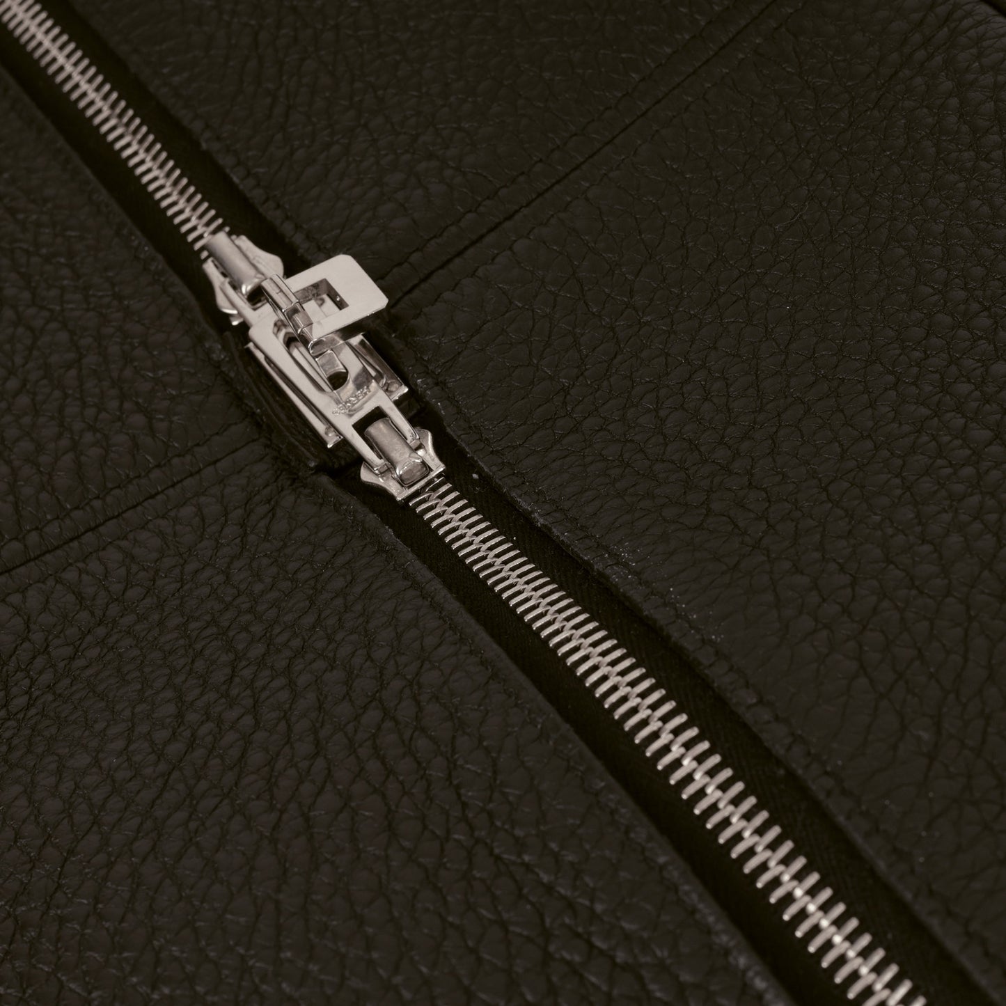 Hermès Victoria 50 - Black Clemence | Palladium Hardware