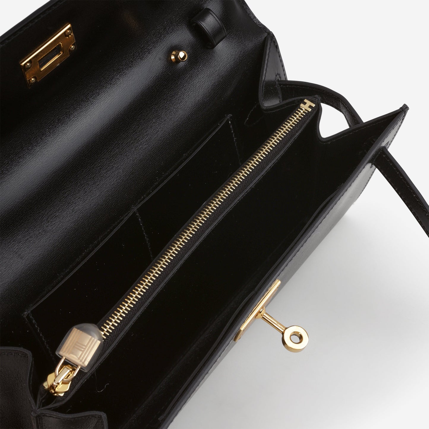 Hermès Kelly To Go Wallet - Black Box Calf | Gold Hardware