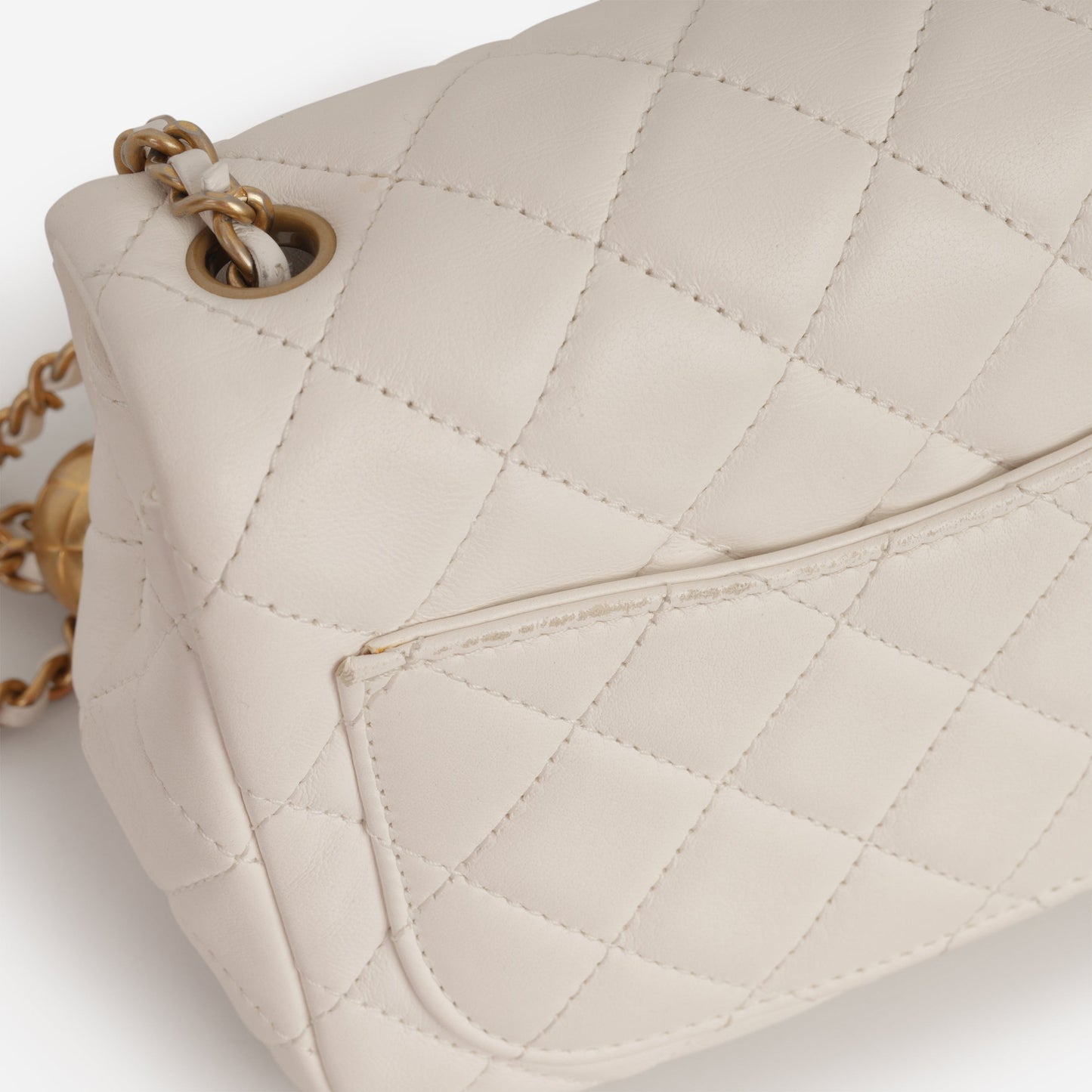 Chanel Mini Flap Square Pearl Crush - White Lambskin | Gold Hardware