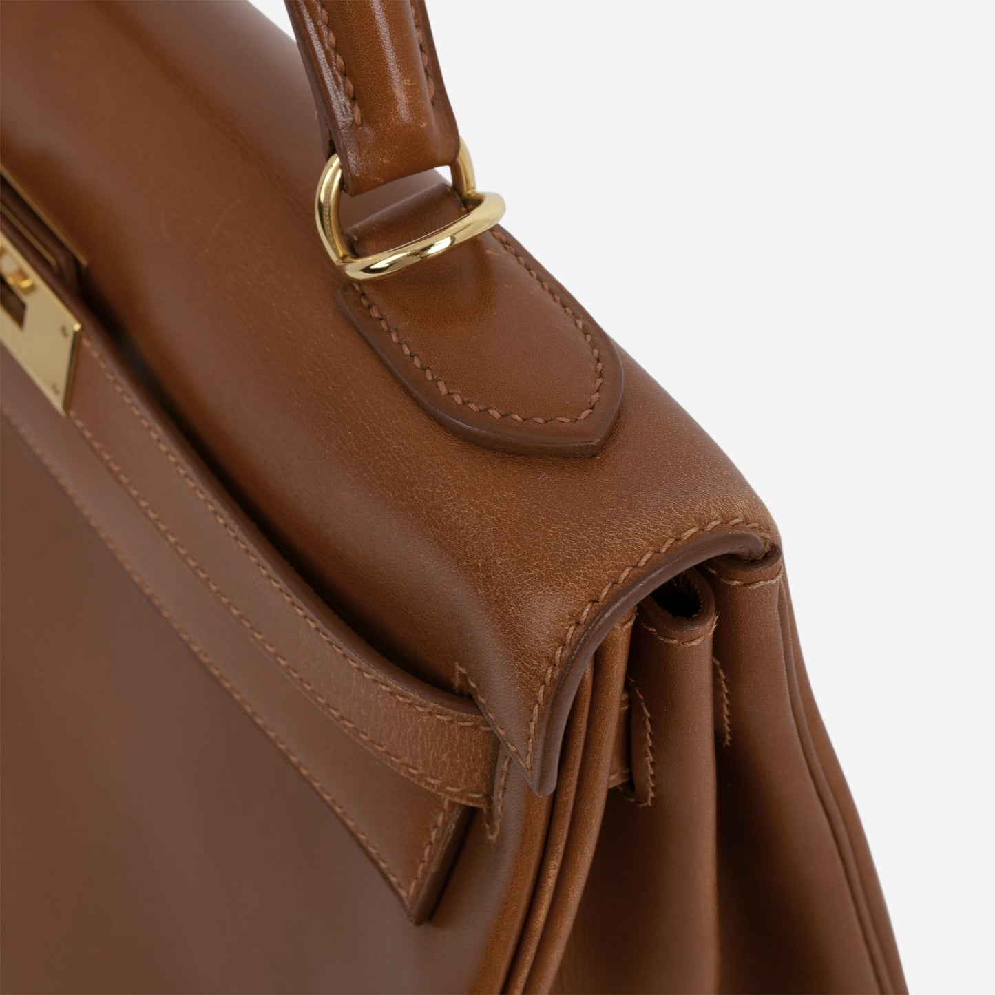 Hermès Vintage Kelly 32 Retourne - Noisette Box Calf | Gold Hardware