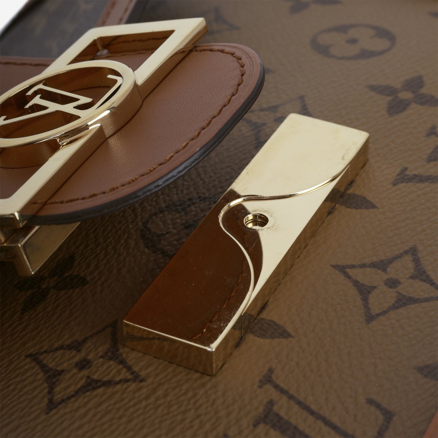 Louis Vuitton Dauphine MM - Reverse Monogram | Gold Hardware