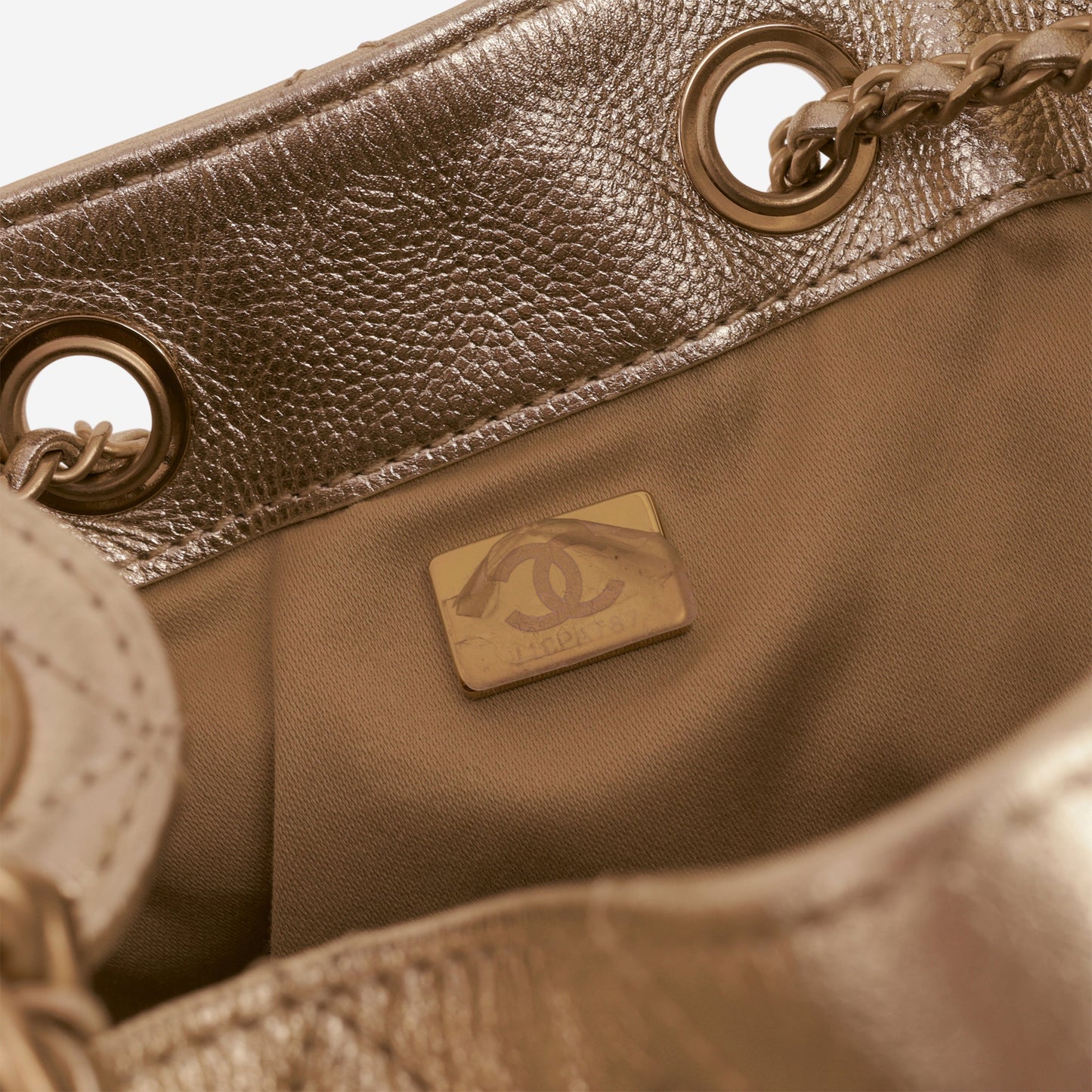 Chanel Medium 25 Hobo Bag - Champagne Gold Caviar | Gold Hardware