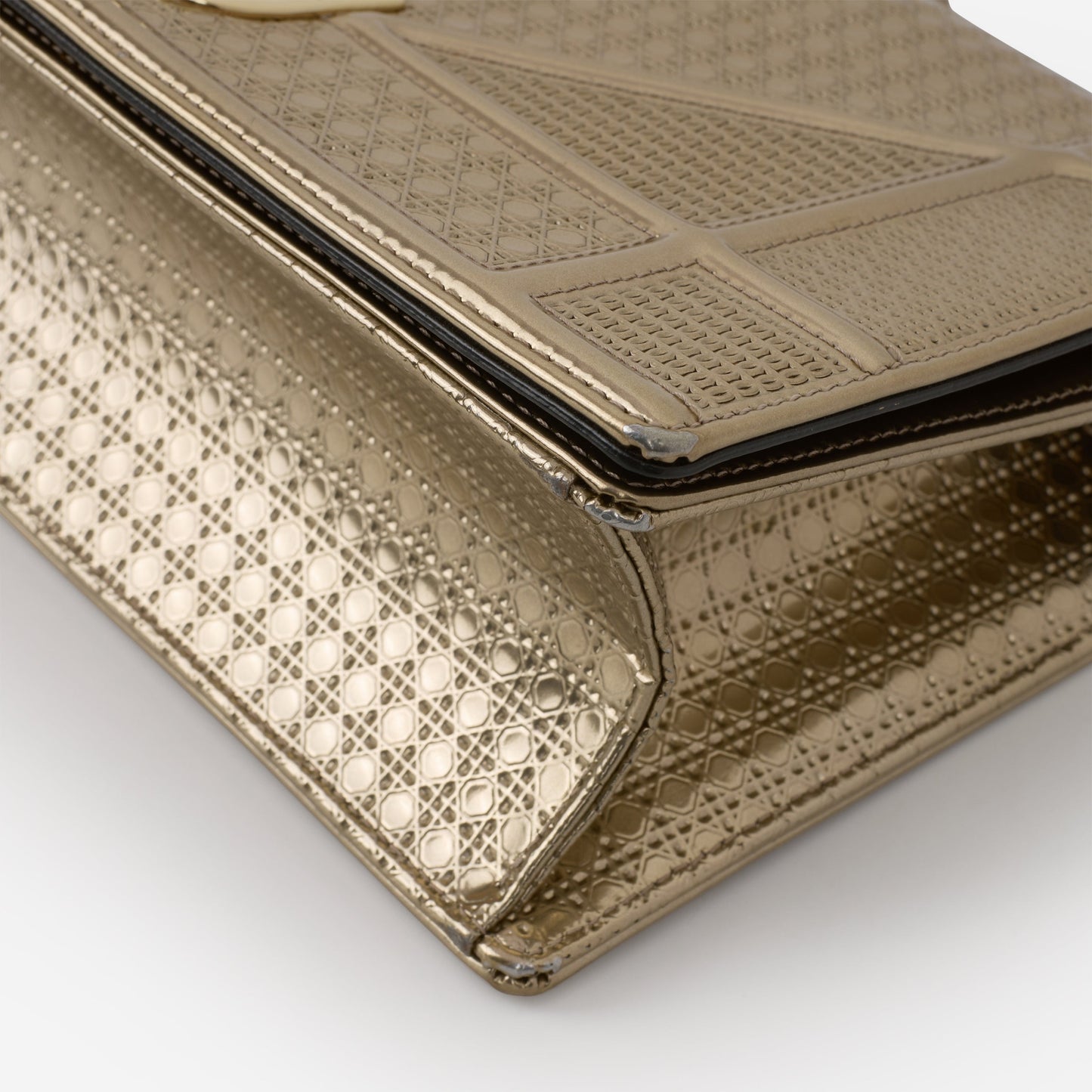 Dior Medium Diorama - Gold Metallic Micro Cannage | Champagne Gold Hardware