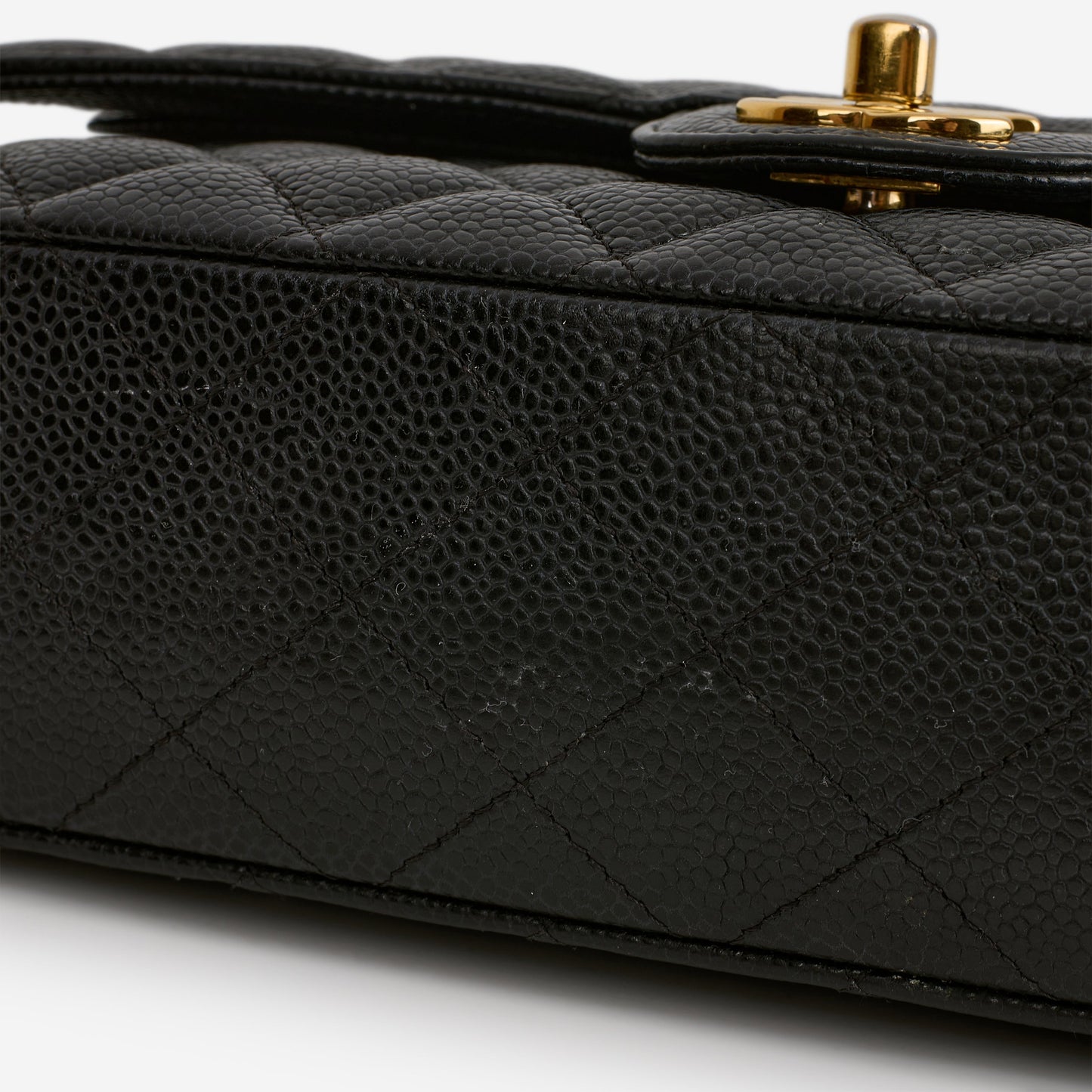 Chanel Medium Classic Flap - Black Caviar | Gold Hardware