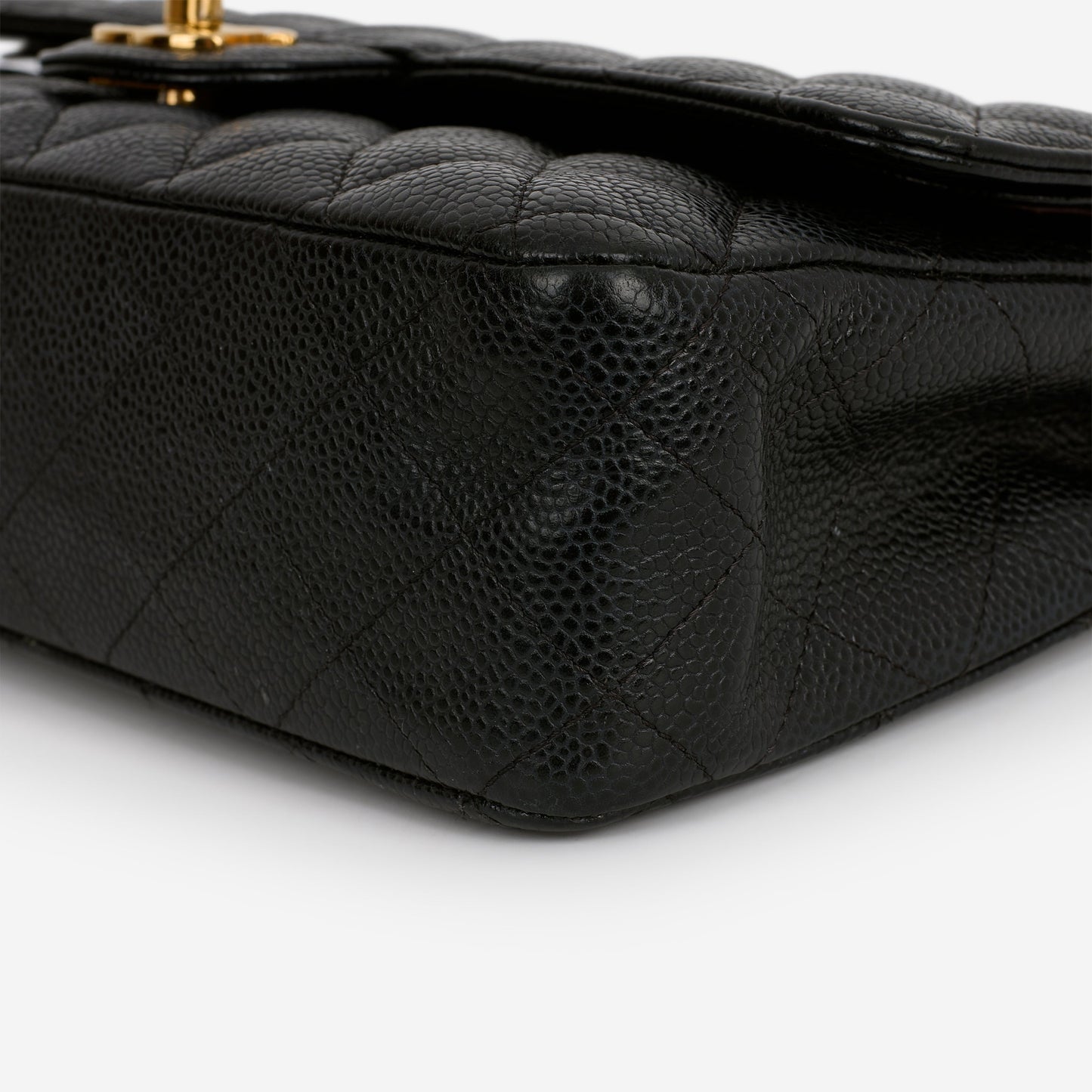 Chanel Medium Classic Flap - Black Caviar | Gold Hardware