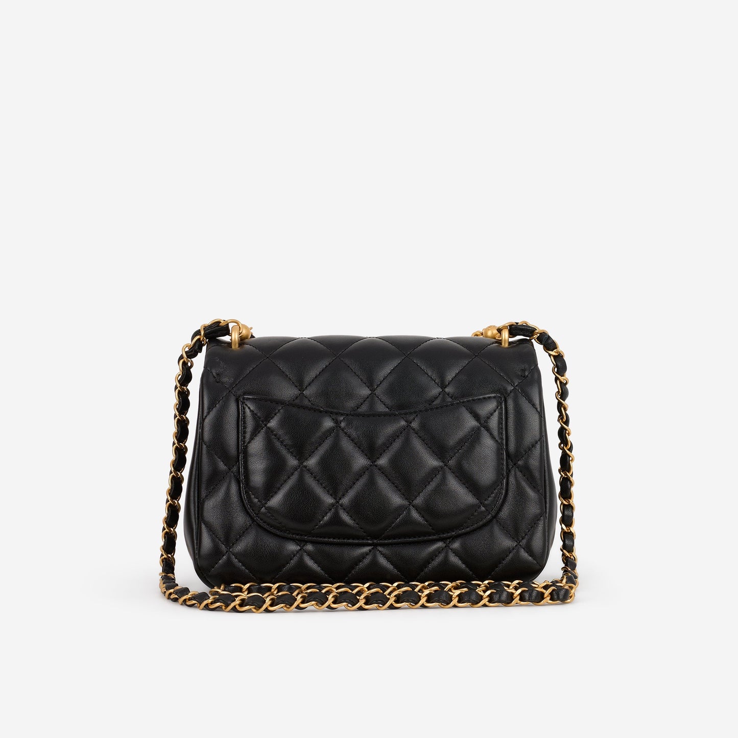 Chanel 24P Pearl Twist Flap - Black Lambskin | Gold Hardware