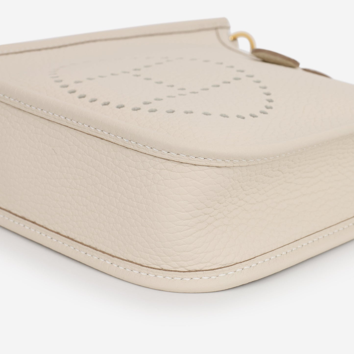 Hermès Mini Evelyne 16 - Craie Clemence | Gold Hardware