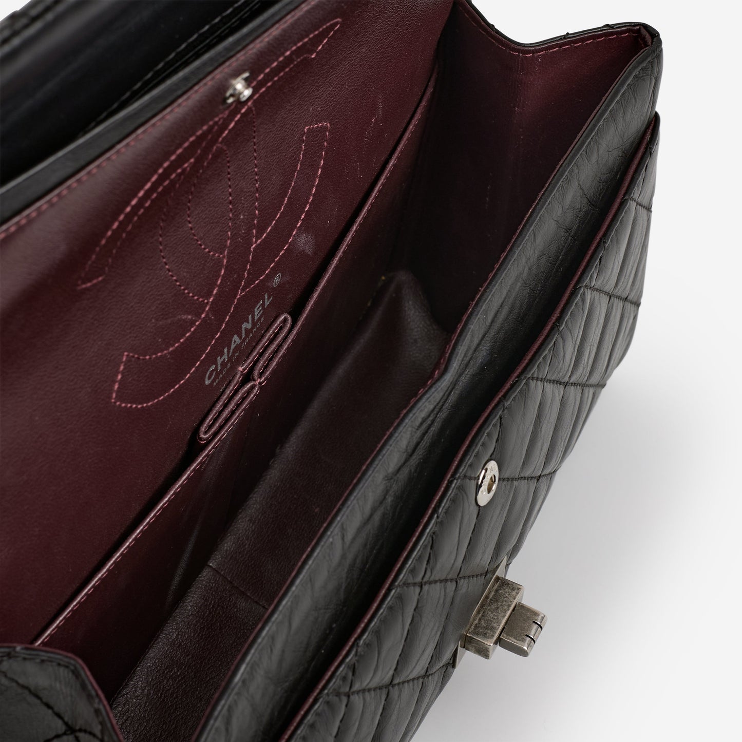 Chanel 2.55 Reissue 226 - Black Crumpled Calfskin | Ruthenium Hardware