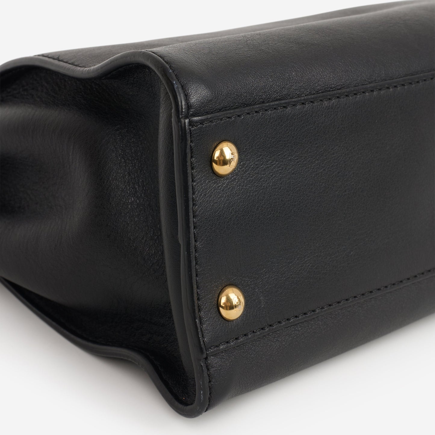 Fendi Medium Peekaboo - Black Nappa | Gold Hardware