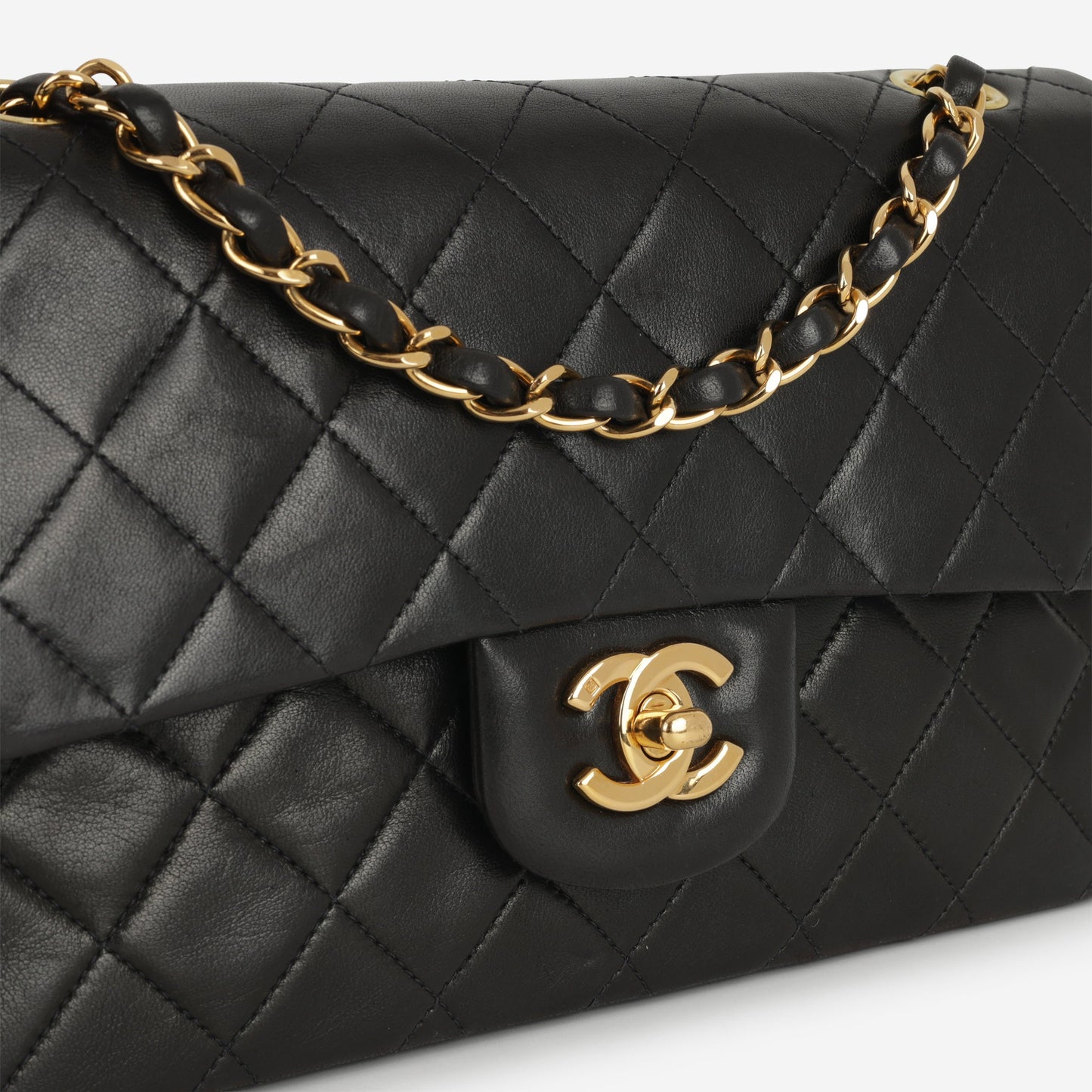 Chanel Vintage Small Classic Flap - Black Lambskin | Gold Hardware