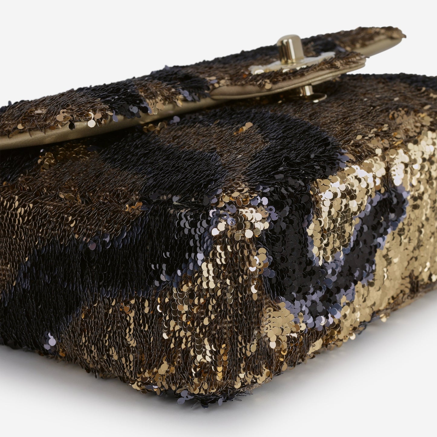 Chanel 25K Small Sequin Flap - Black & Gold Bow Sequins | Gold Hardware
