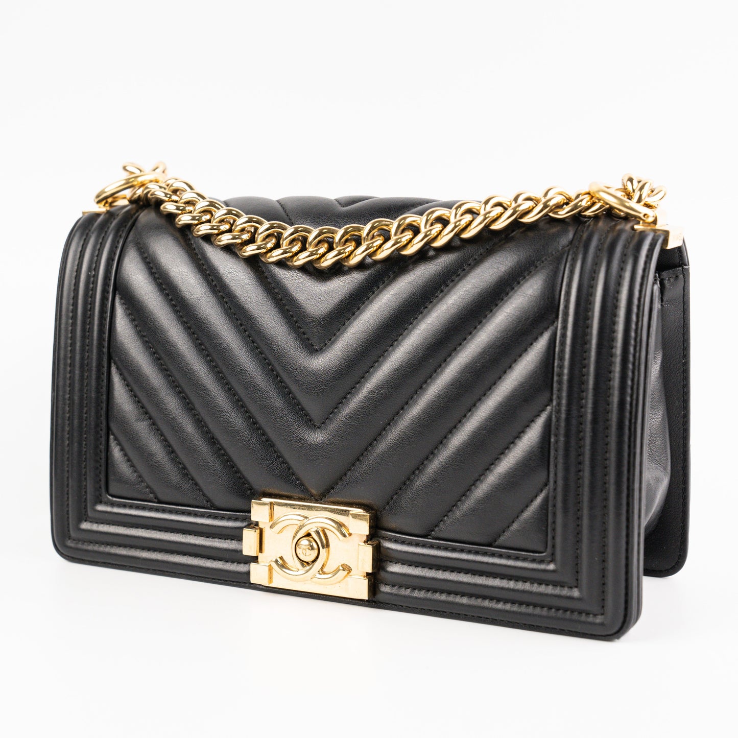 Chanel Old Medium Boy Chevron Black