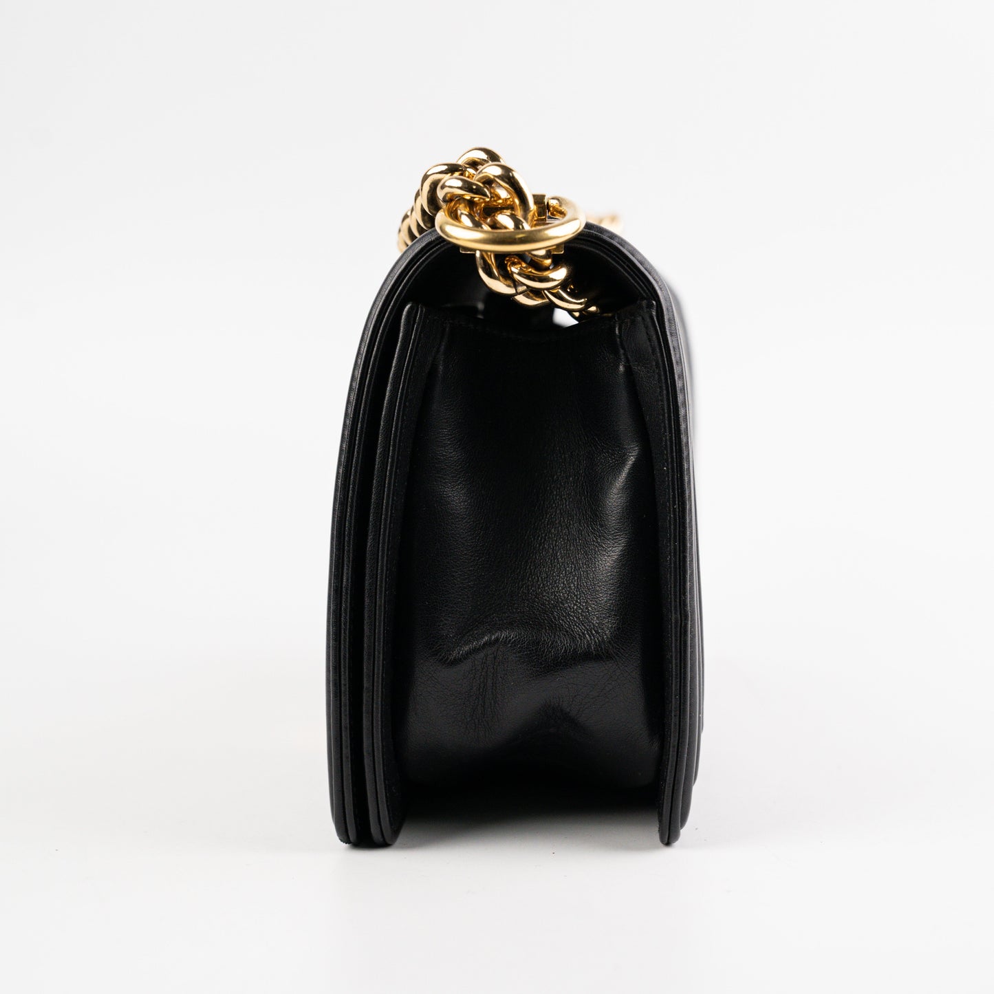 Chanel Old Medium Boy Chevron Black