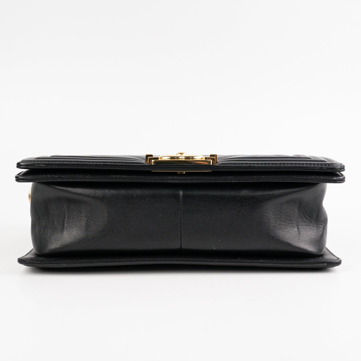Chanel Old Medium Boy Chevron Black