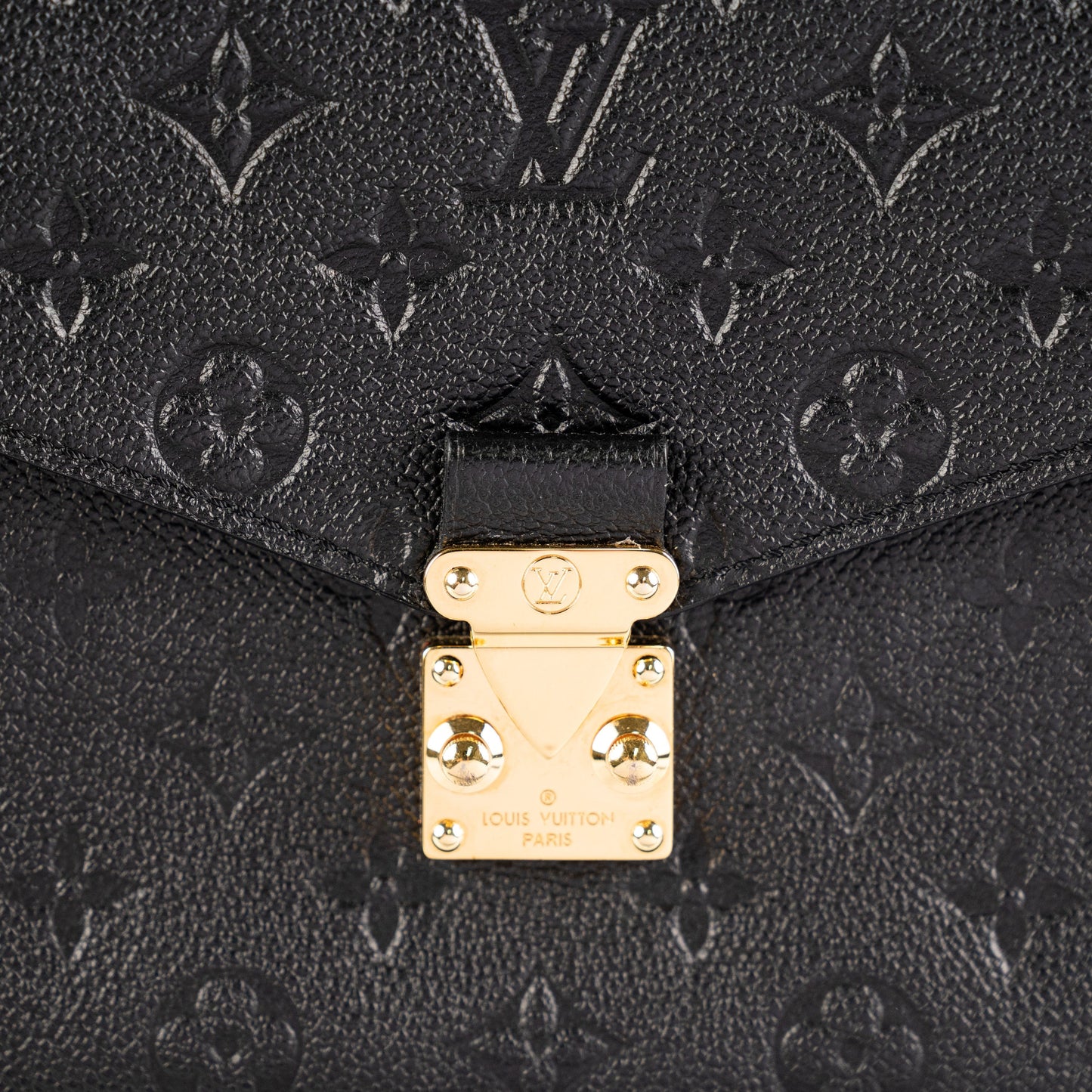 Louis Vuitton Pochette Metis Empreinte Black