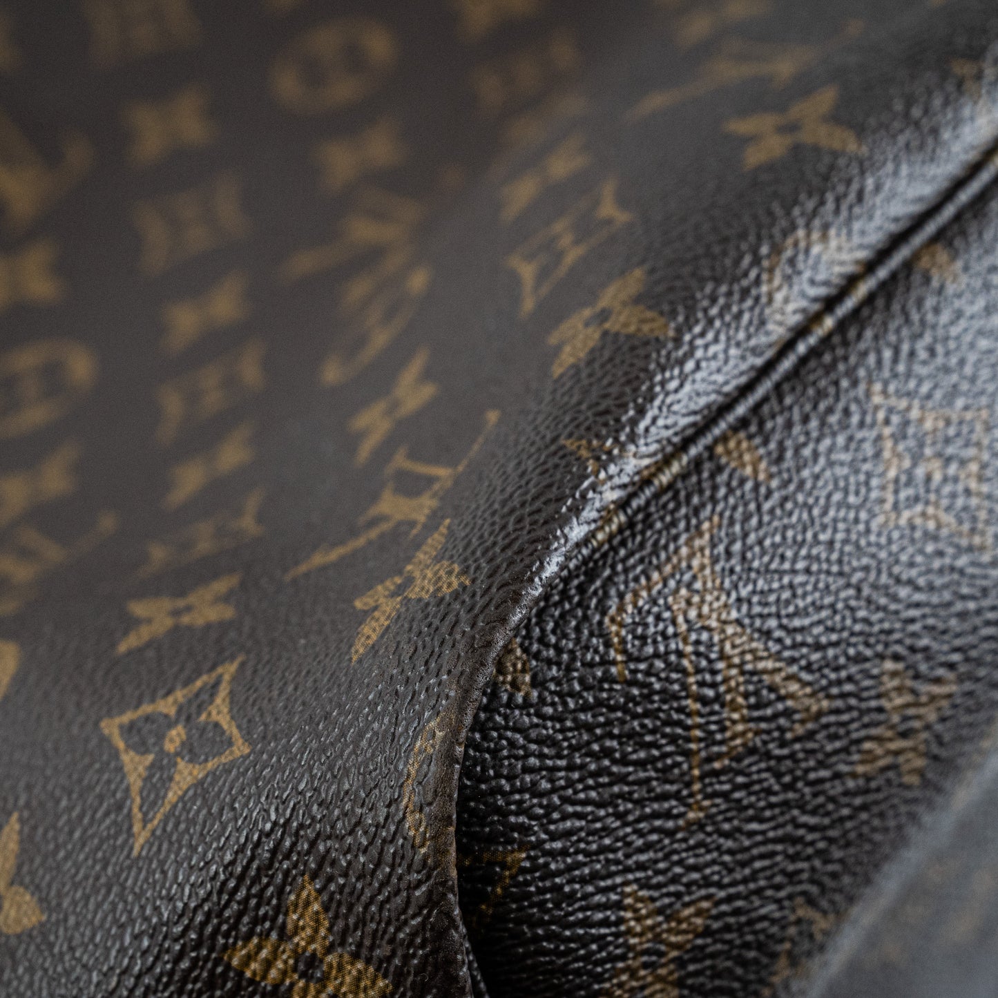 Louis Vuitton Neverfull GM Monogram Shoulder Bag