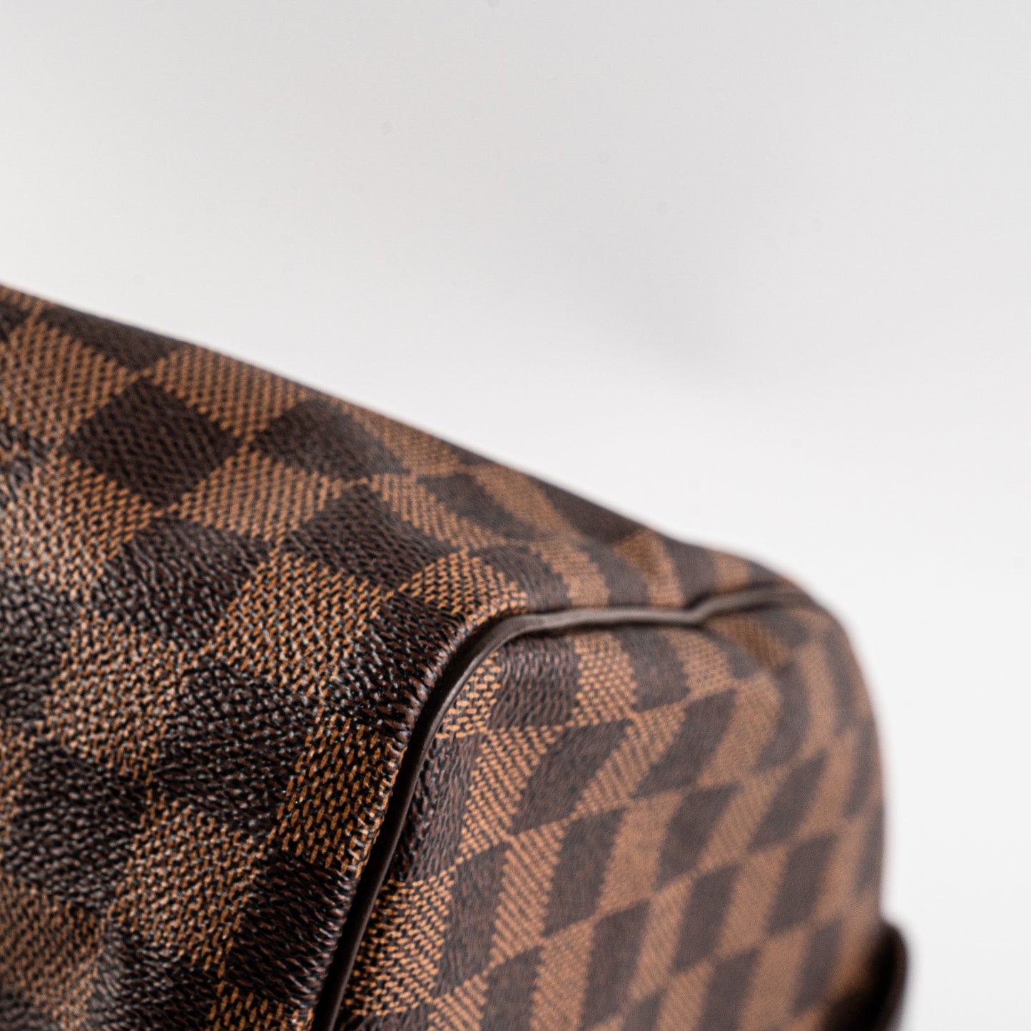 Louis Vuitton  30 Damier Ebene Bag