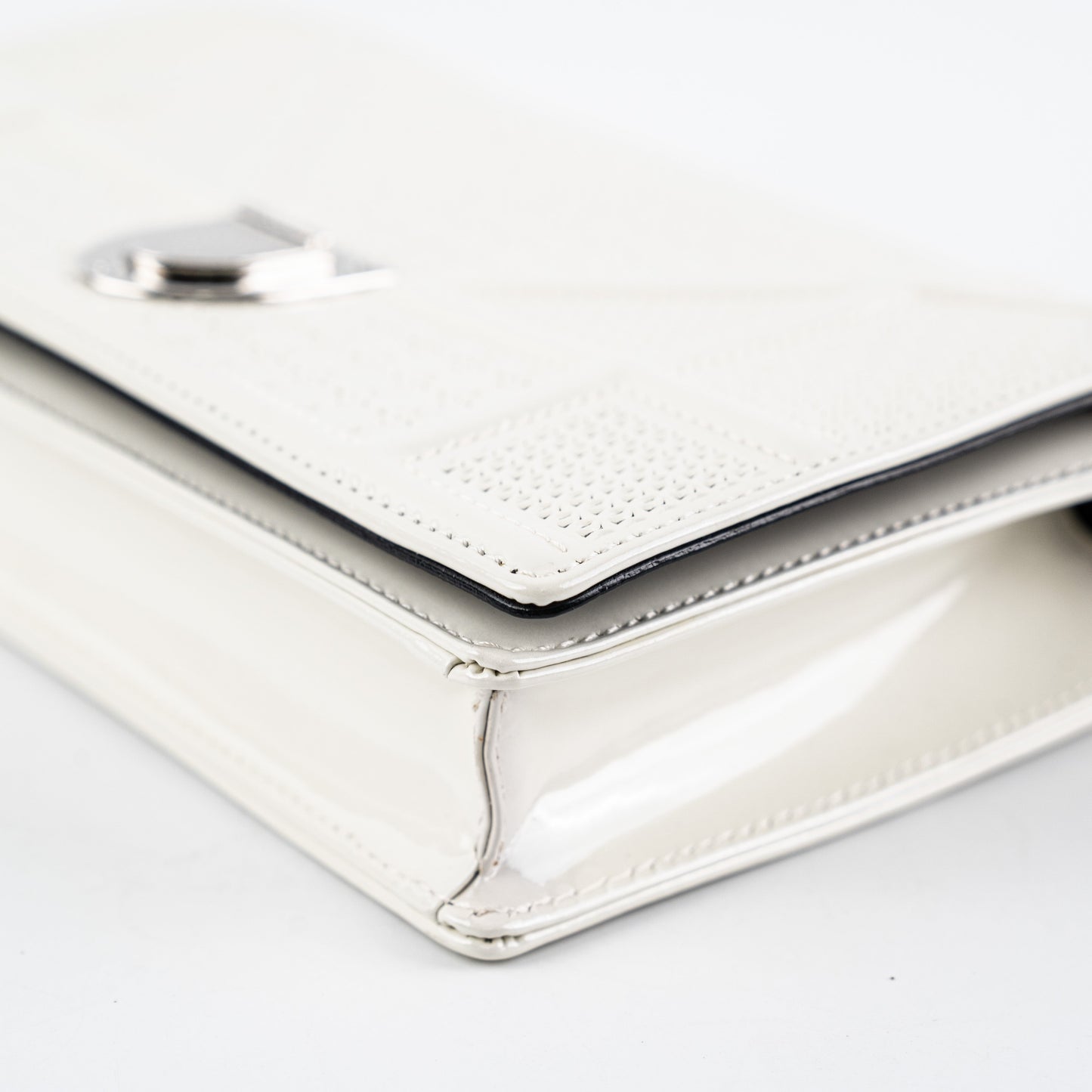 Dior Diorama Patent Wallet On Chain Woc Ivory