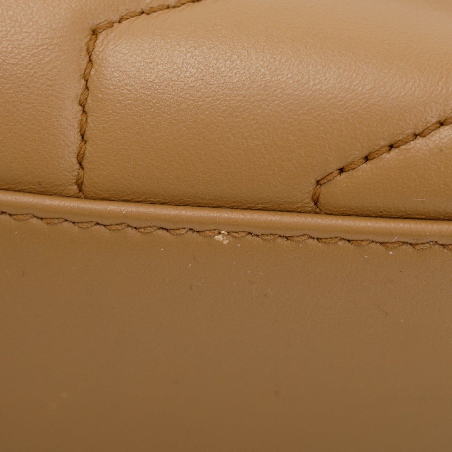 Saint Laurent 2022 Beige Calfskin Leather Small Loulou Chain Shoulder Bag