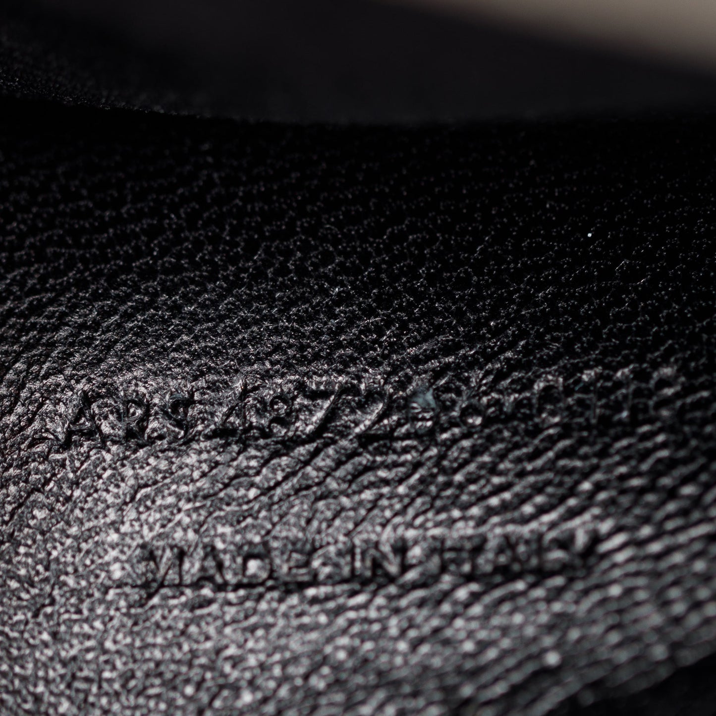 Saint Laurent Grey Grained De Poudre Medium Envelope Shoulder Bag