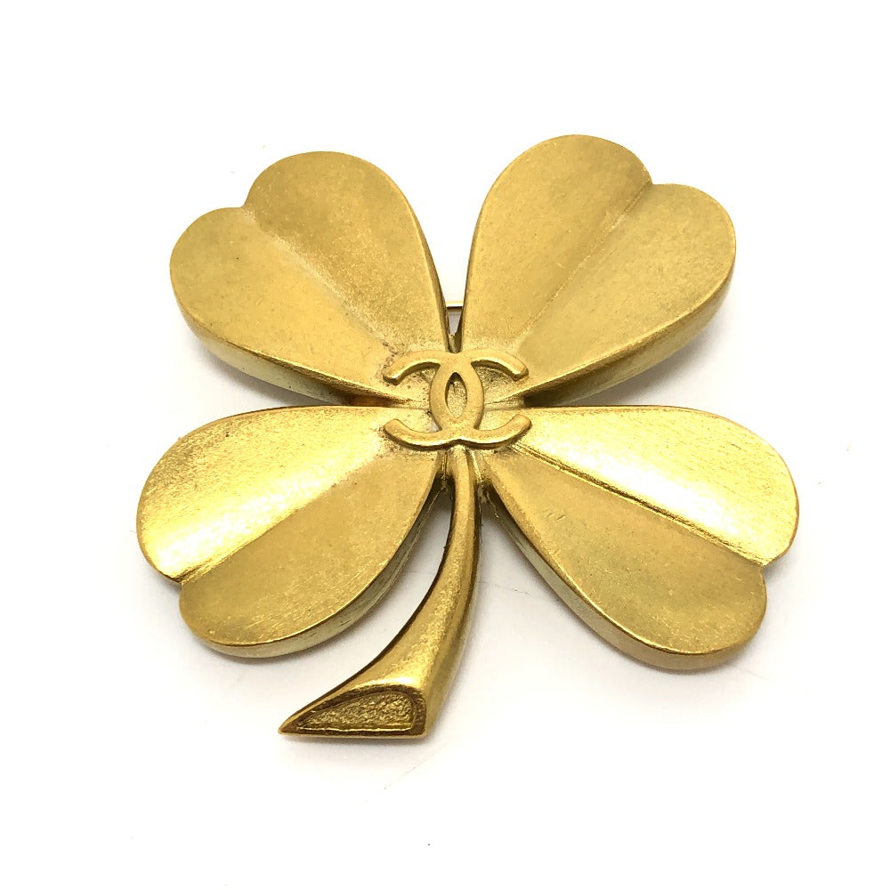 CHANEL Brooch metal gold 94A Clover Women