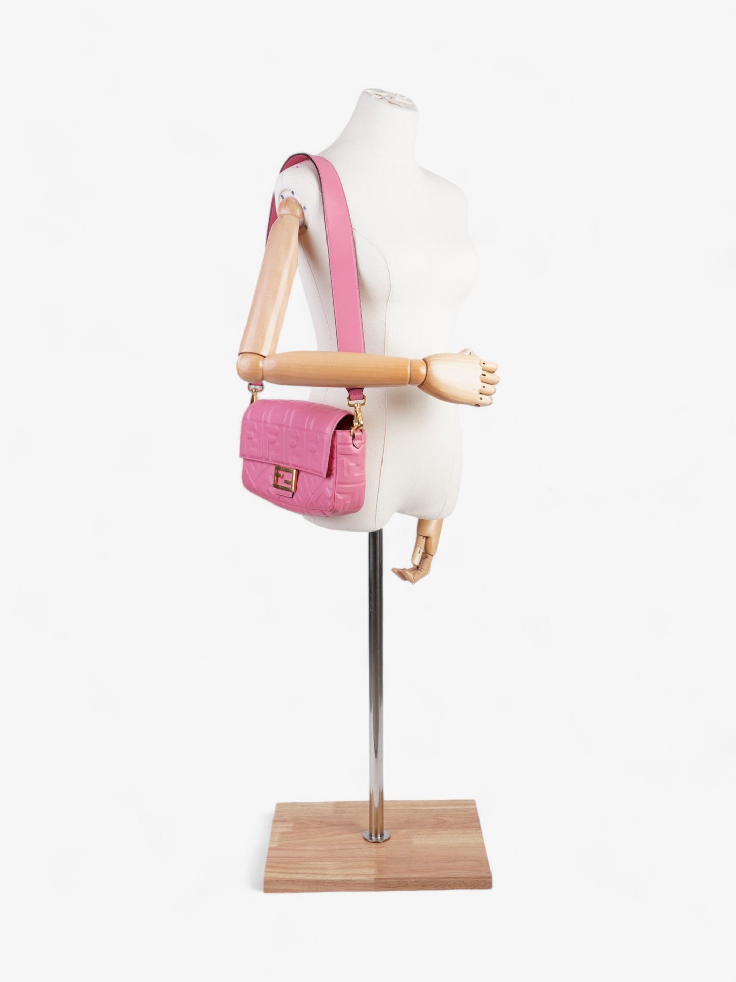 Fendi Baguette Shoulder Bag - Ewore Bags
