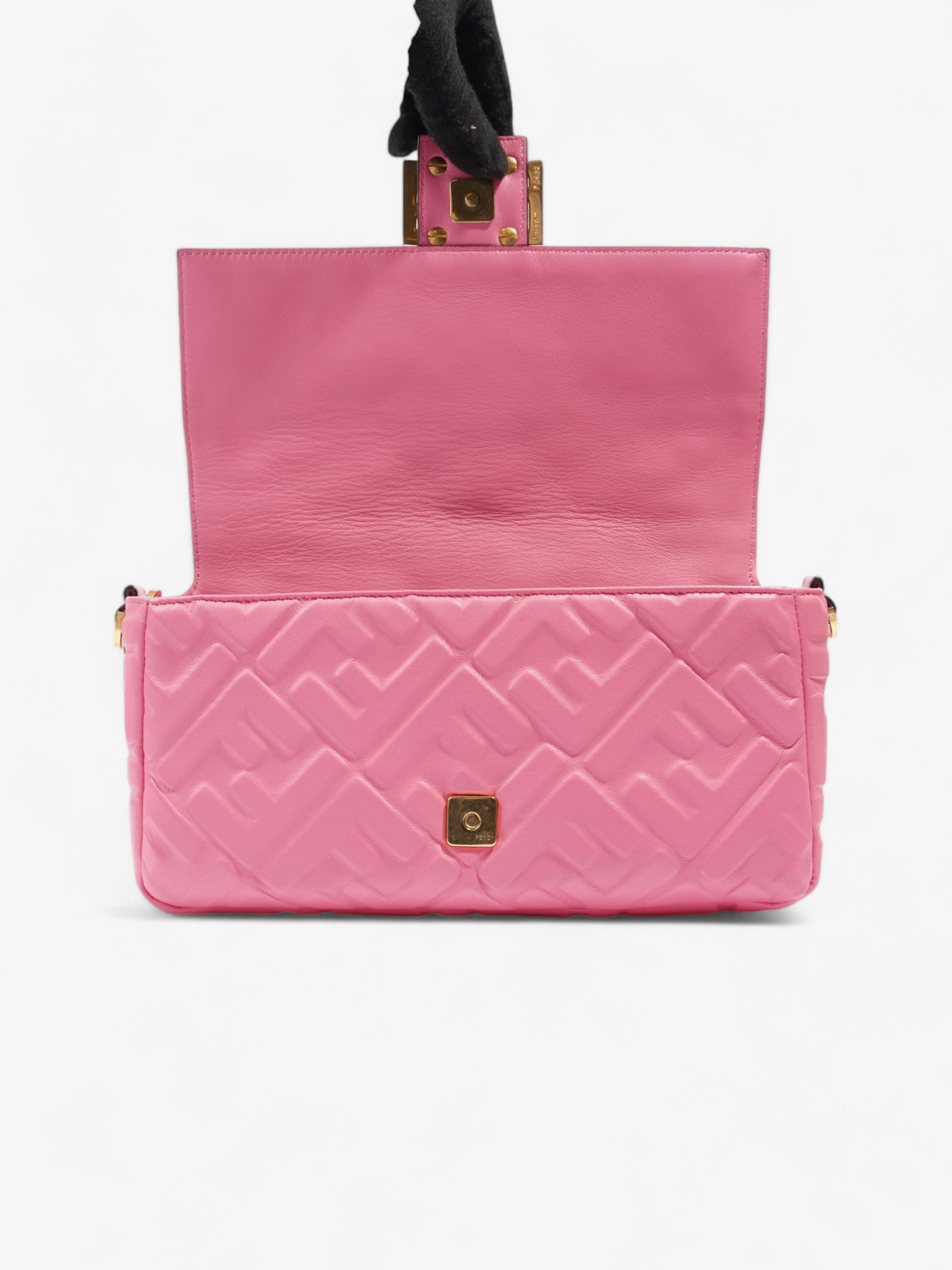 Fendi Baguette Shoulder Bag - Ewore Bags