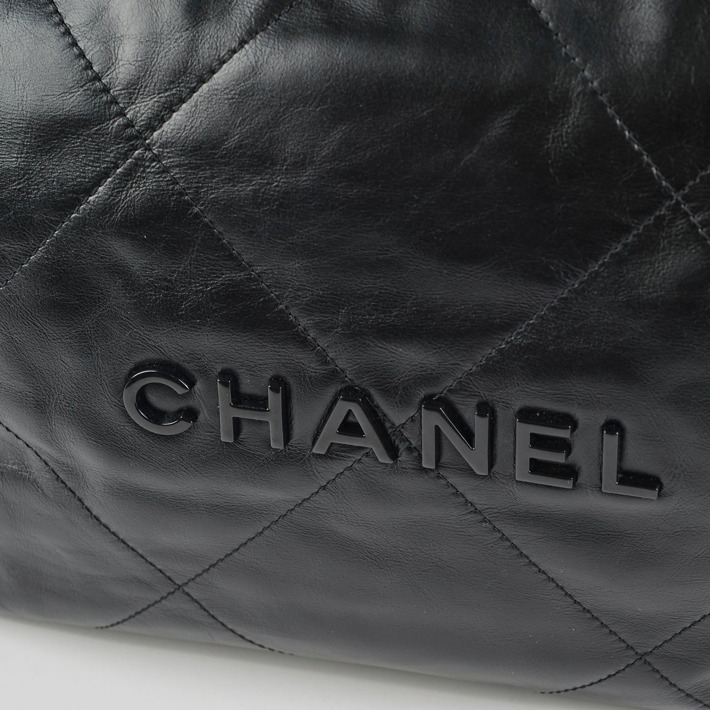Chanel Small 22 Bag So black